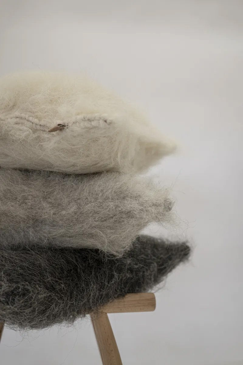 Lamb Fur Pillow - The Peony Haus