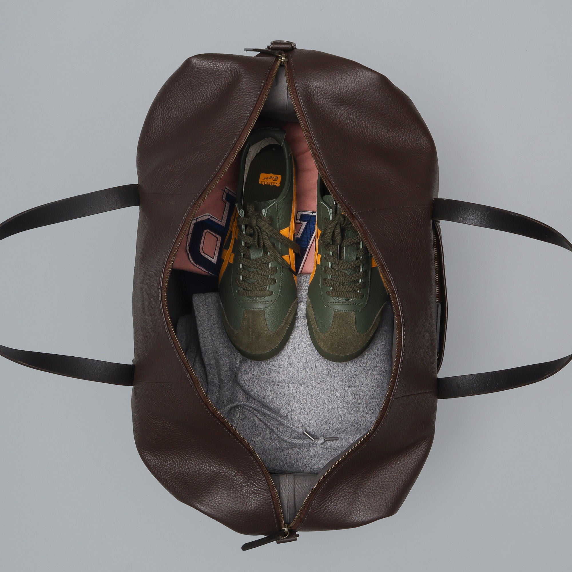 Runway Leather Travel Bag - The Peony Haus