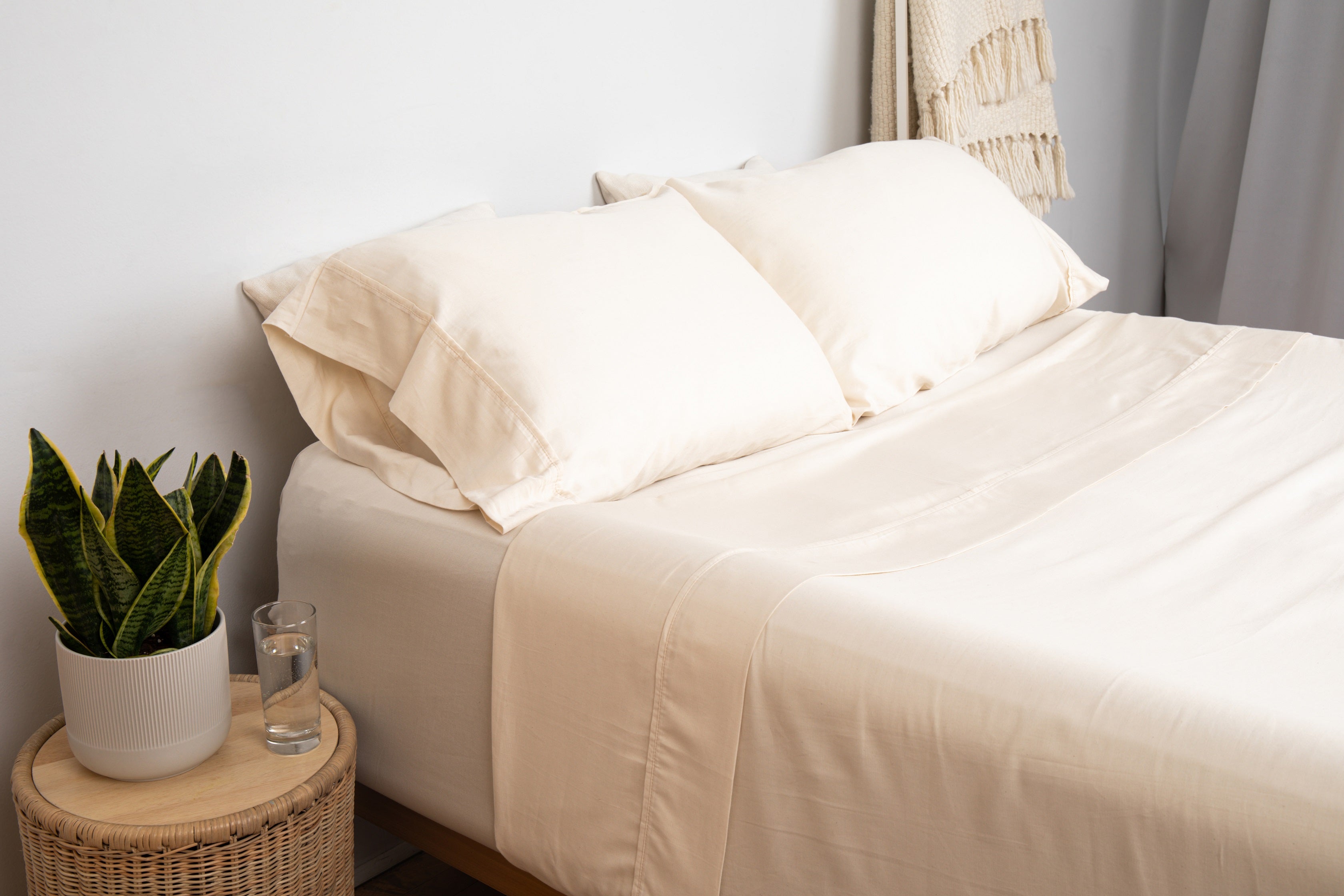 Organic Sateen Bed Sheets Set - The Peony Haus