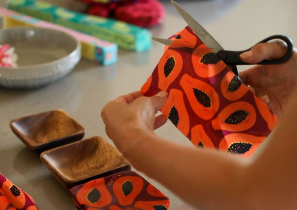 Beeswax Wrap Bulk Roll - Purple Papaya Print - The Peony Haus