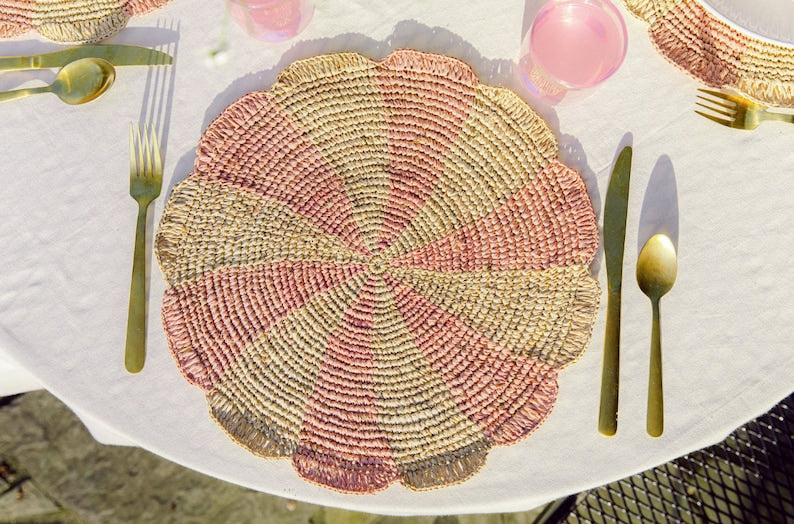 Pinwheel Pink Placemat, raffia tabletop