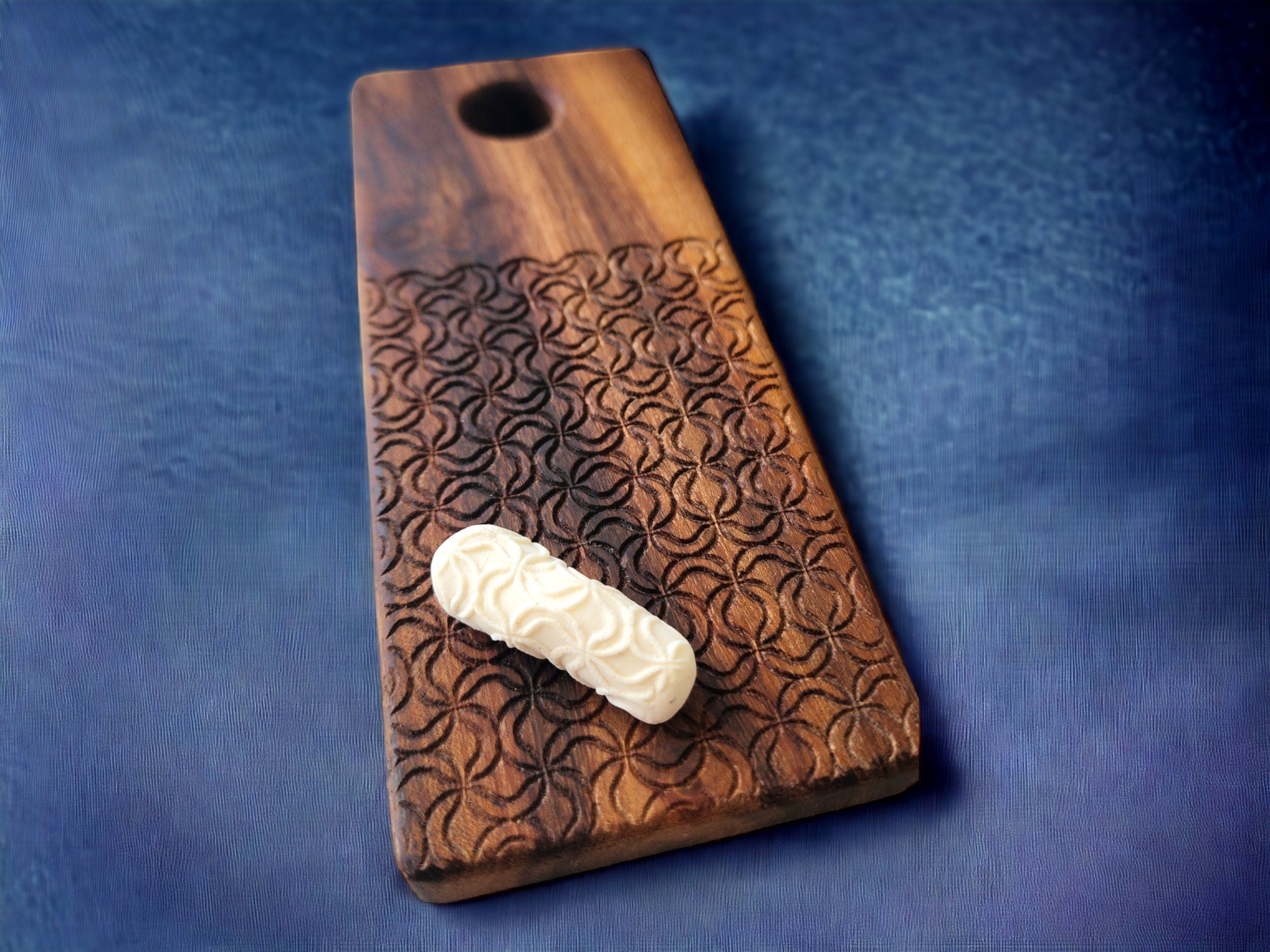 Handcrafted Gnocchi Board – Deep Grooves for Perfect Pasta - The Peony Haus