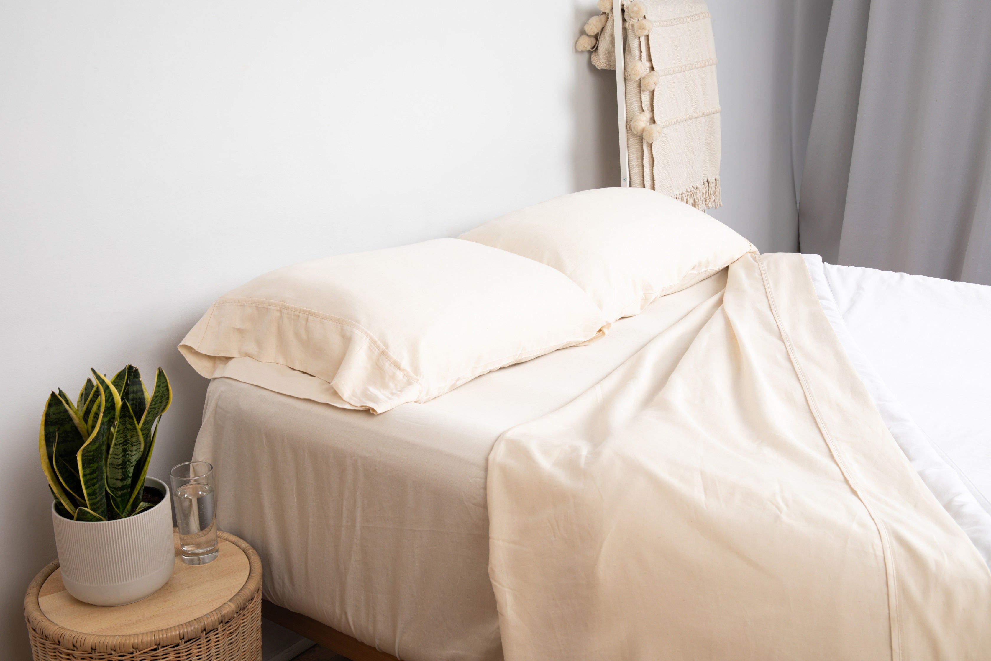 Organic Sateen Bed Sheets Set - The Peony Haus