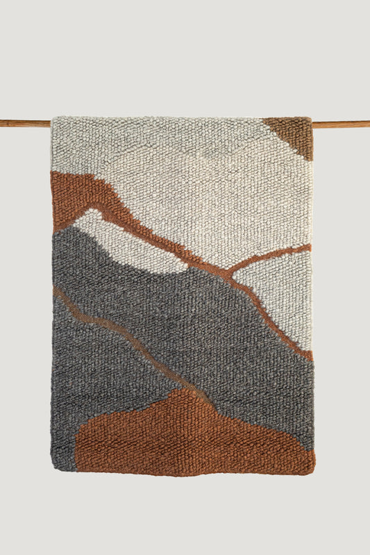 Handwoven Wool Area Rug "Guk" - The Peony Haus