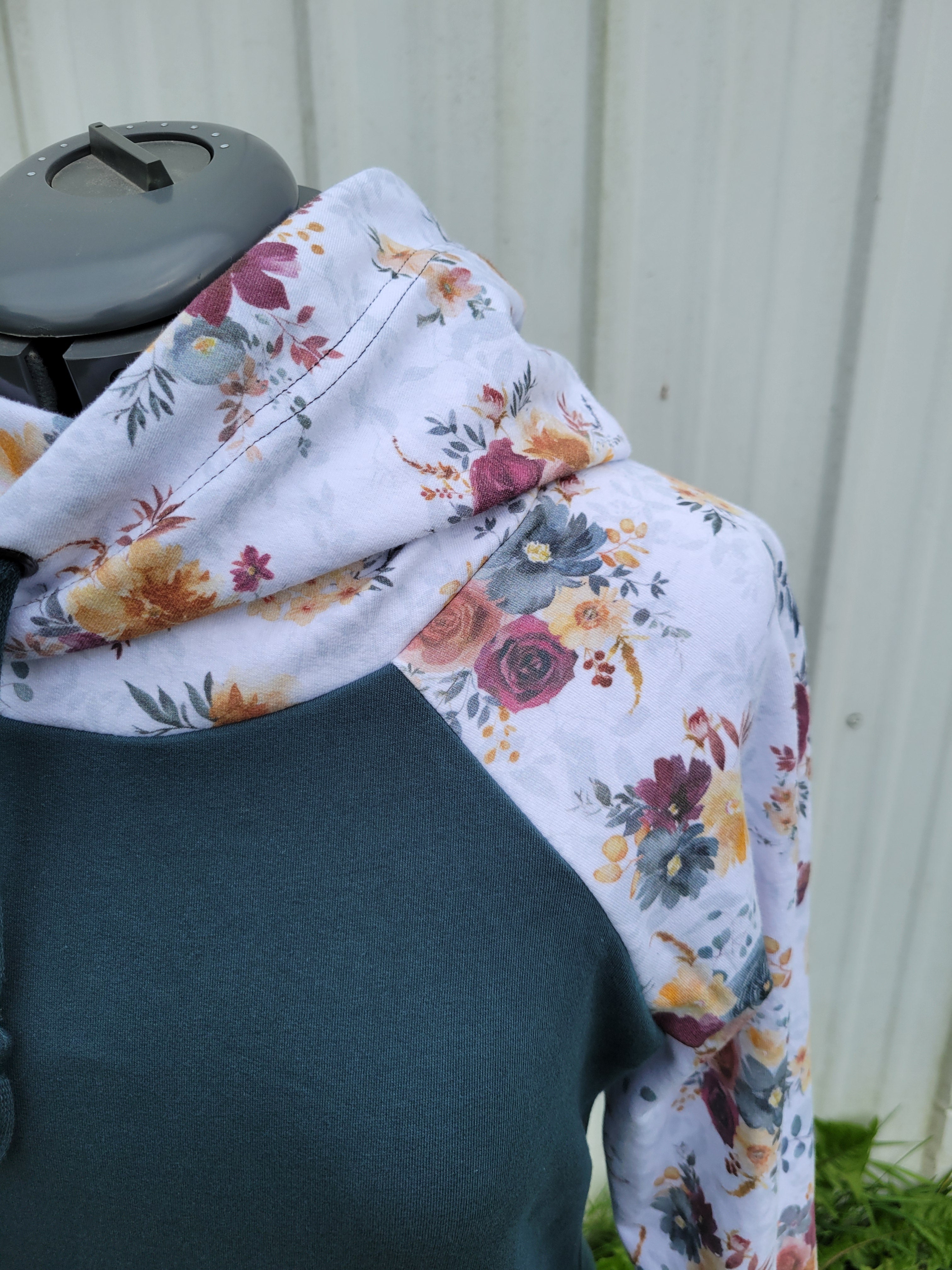 Women's Blue Fall Floral Hoodie - 95% Cotton