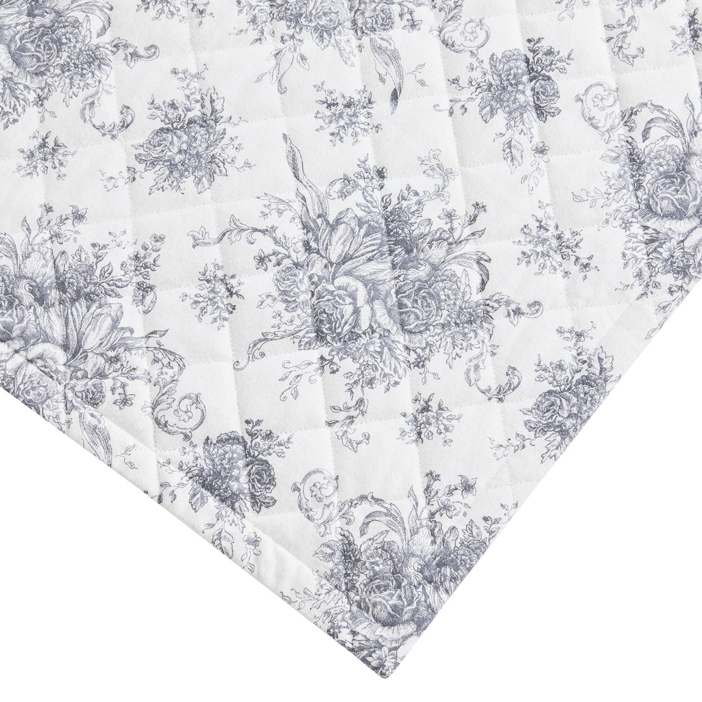 Petit Toile Cotton Flannel Quilt Set