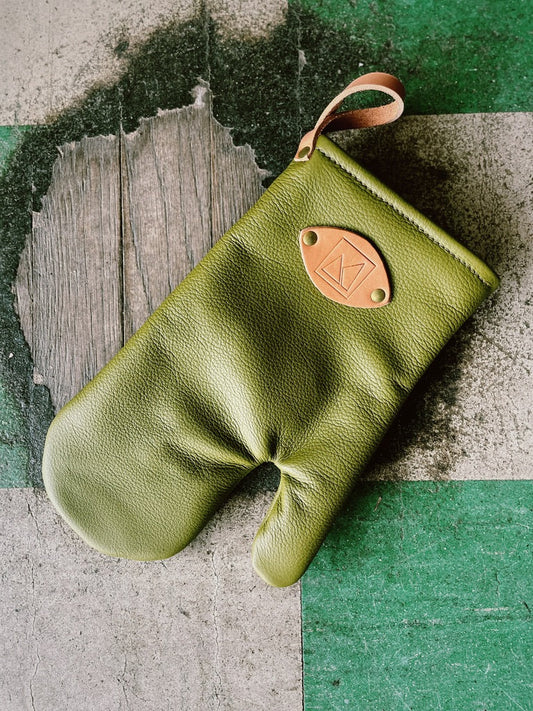 The Mitt (PREORDER)