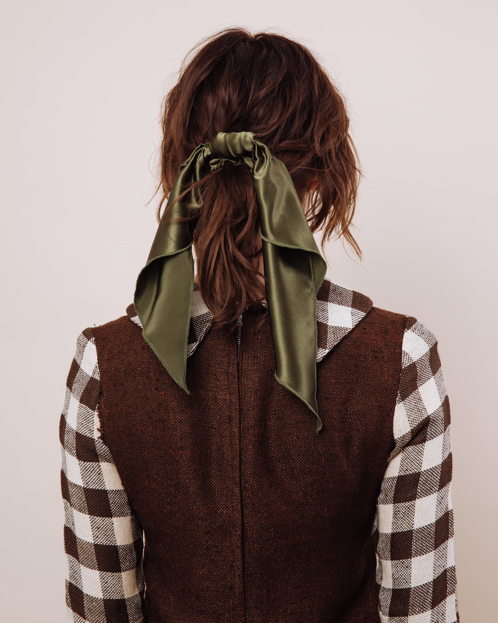 Poison Ivy - Convertible Scrunchie Tie