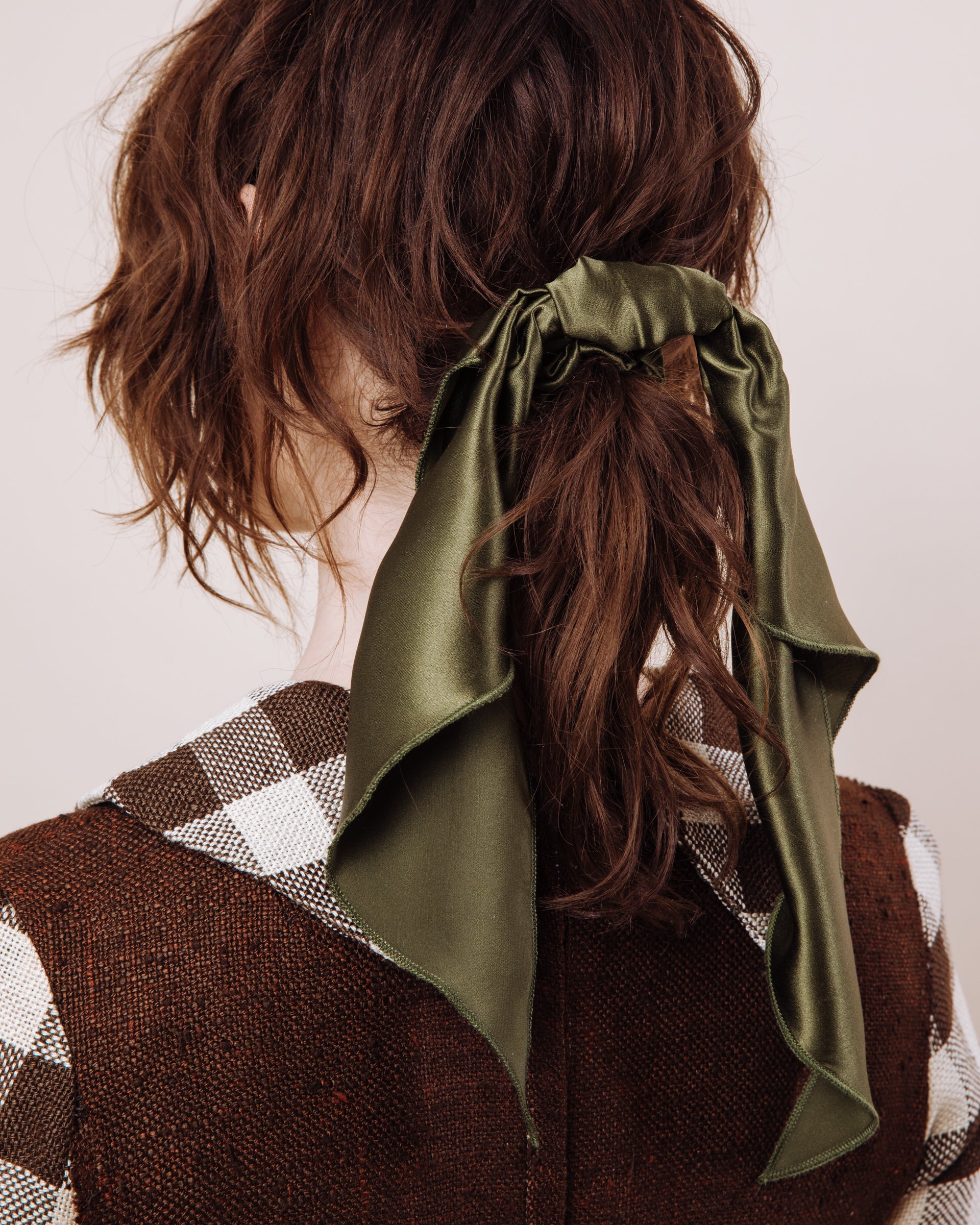 Poison Ivy - Convertible Scrunchie Tie