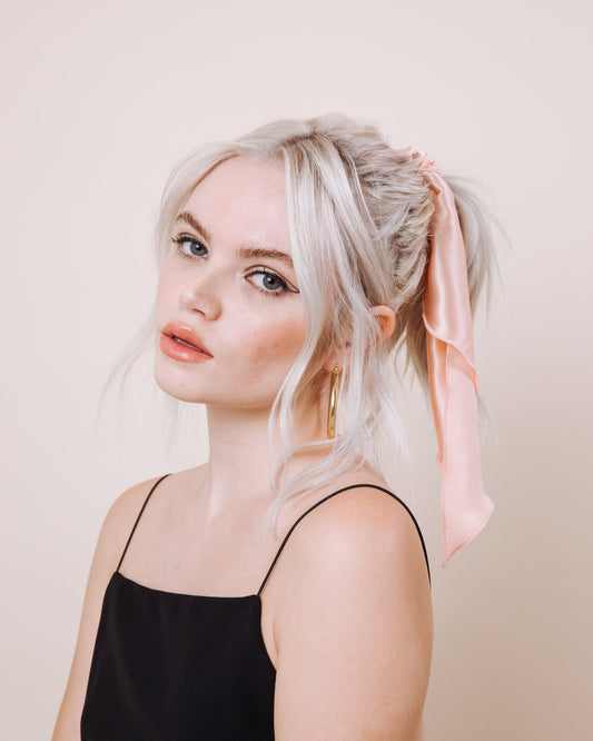 Sweet Jane - Convertible Scrunchie Tie