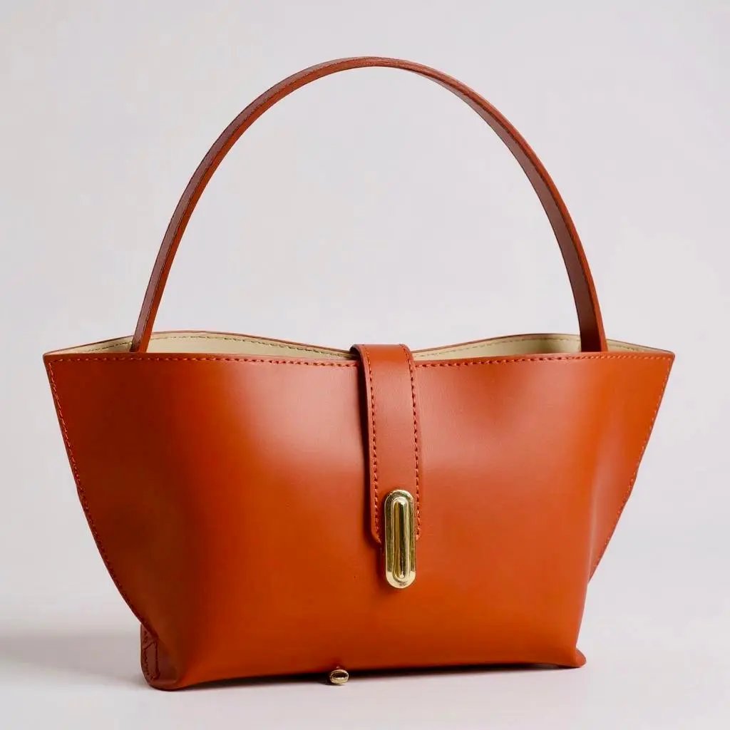 THE REBECCA SATCHEL