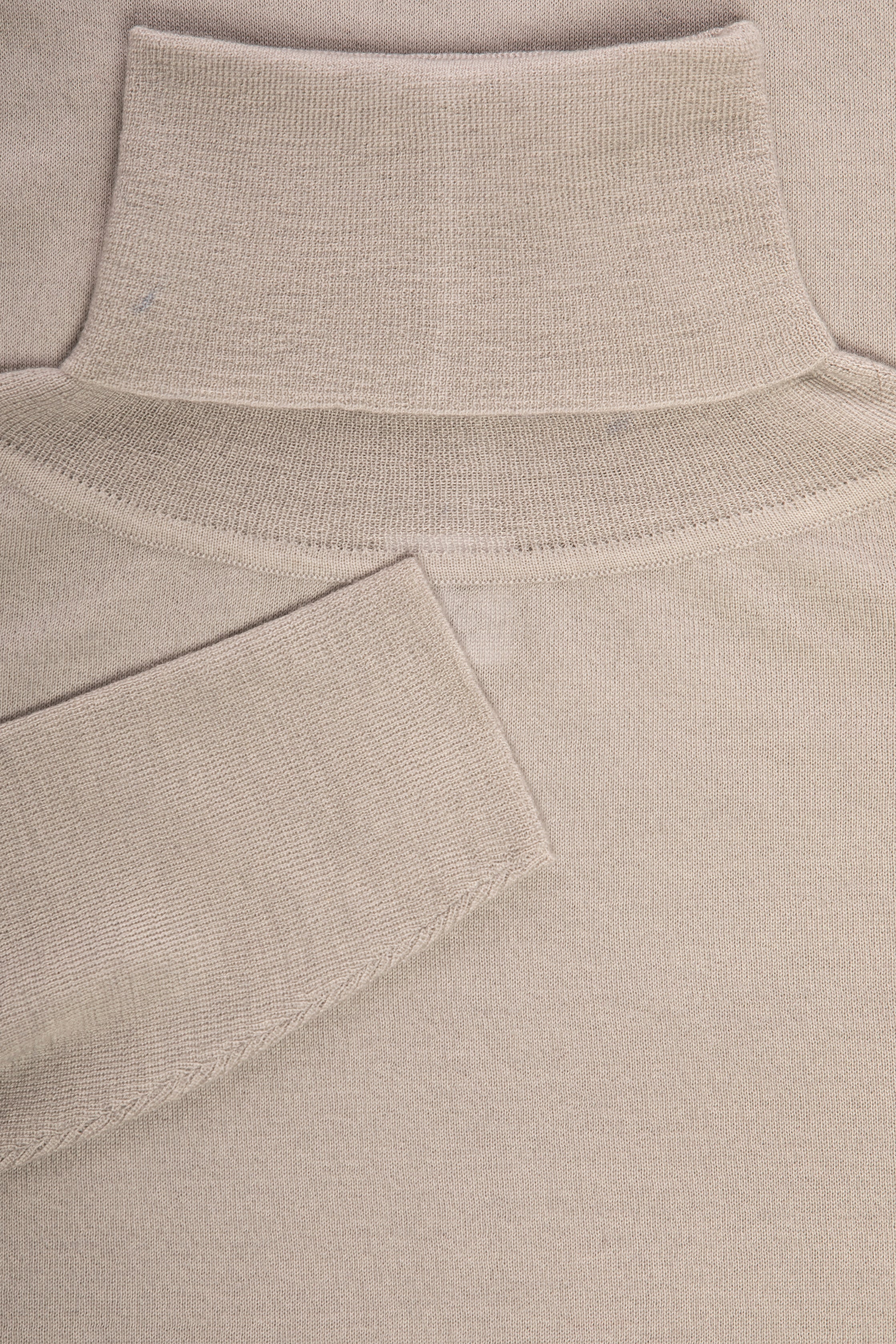 Pyrite Knitted Turtle Neck Top