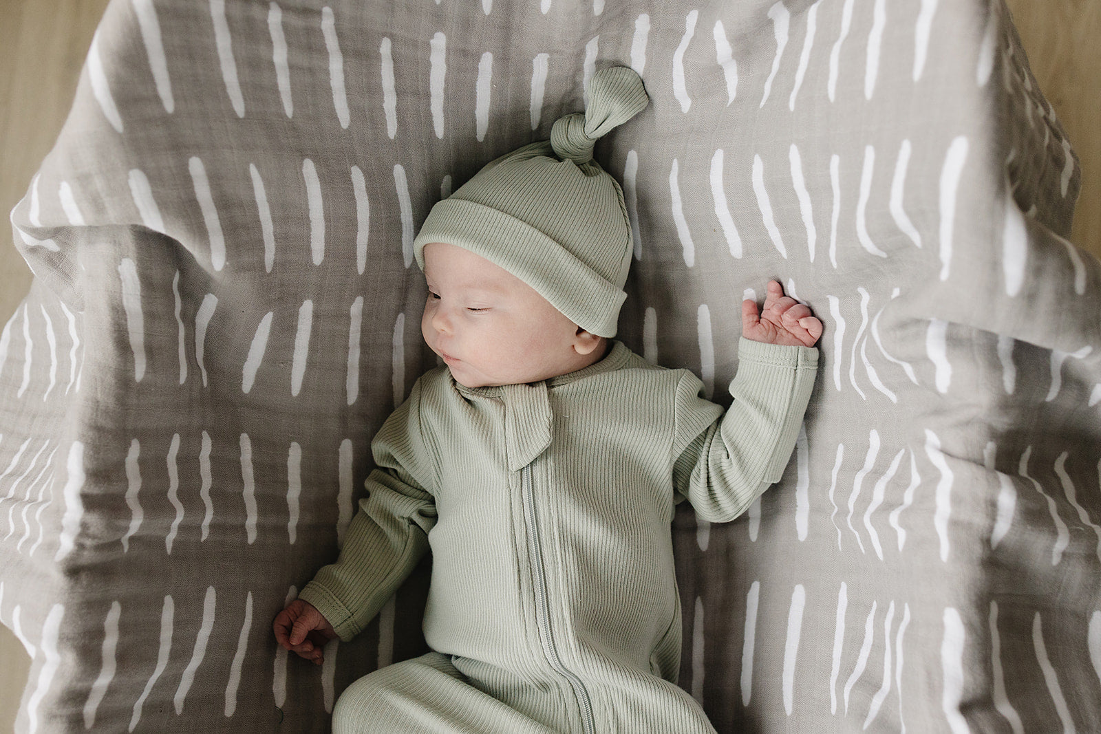 Sage Organic Ribbed Newborn Knot Hat- 95% Organic Cotton