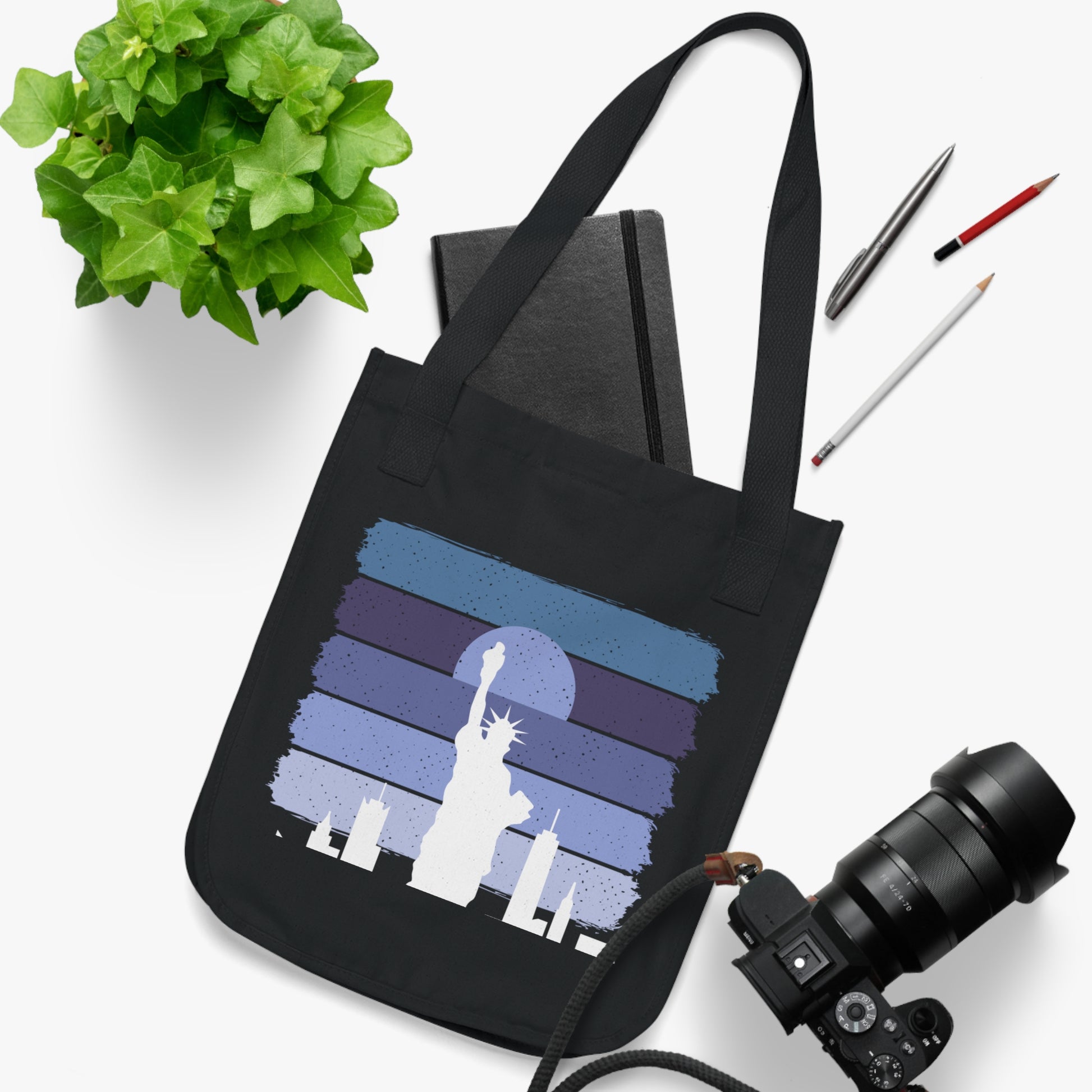 Statue of Liberty Organic Tote Bag - The Peony Haus