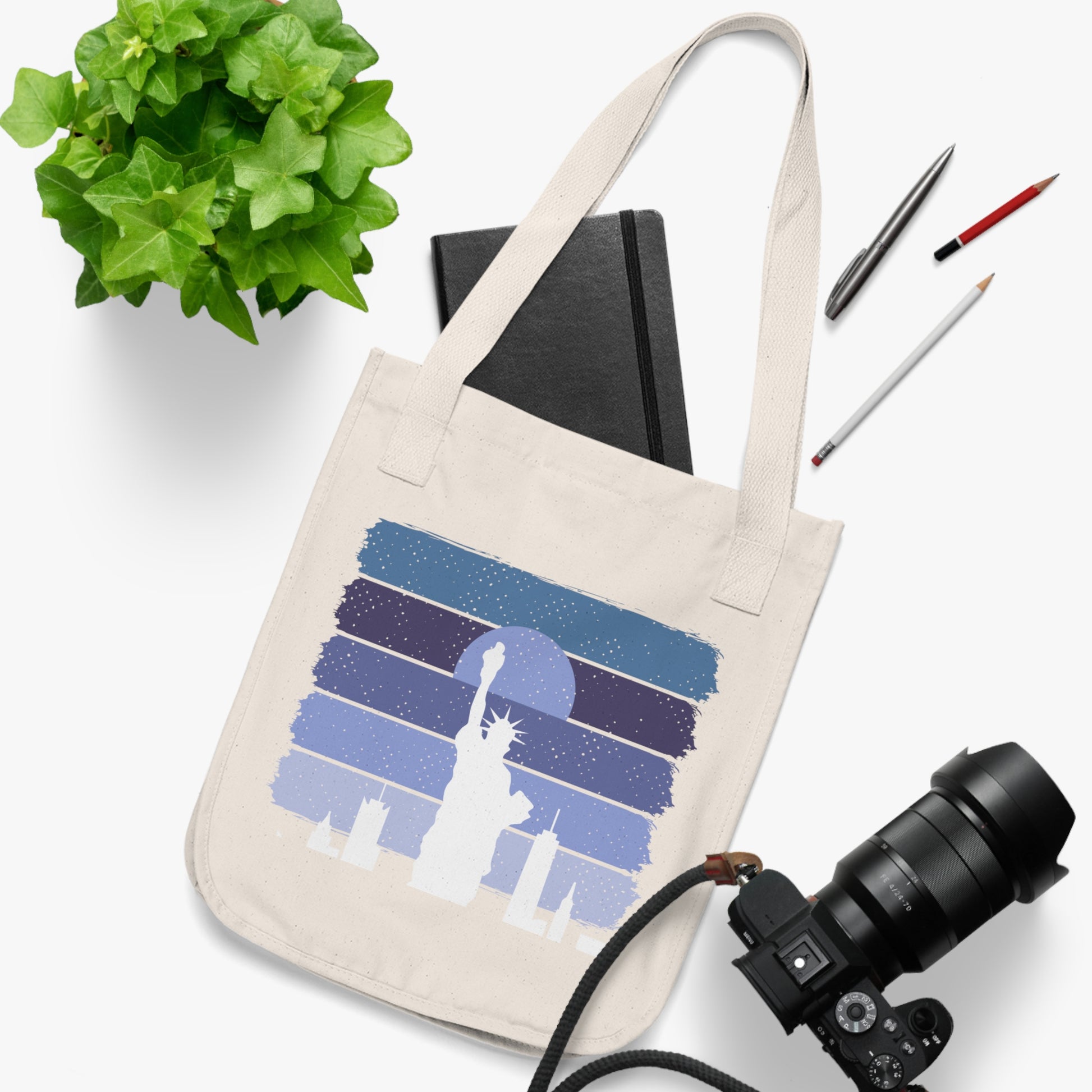 Statue of Liberty Organic Tote Bag - The Peony Haus