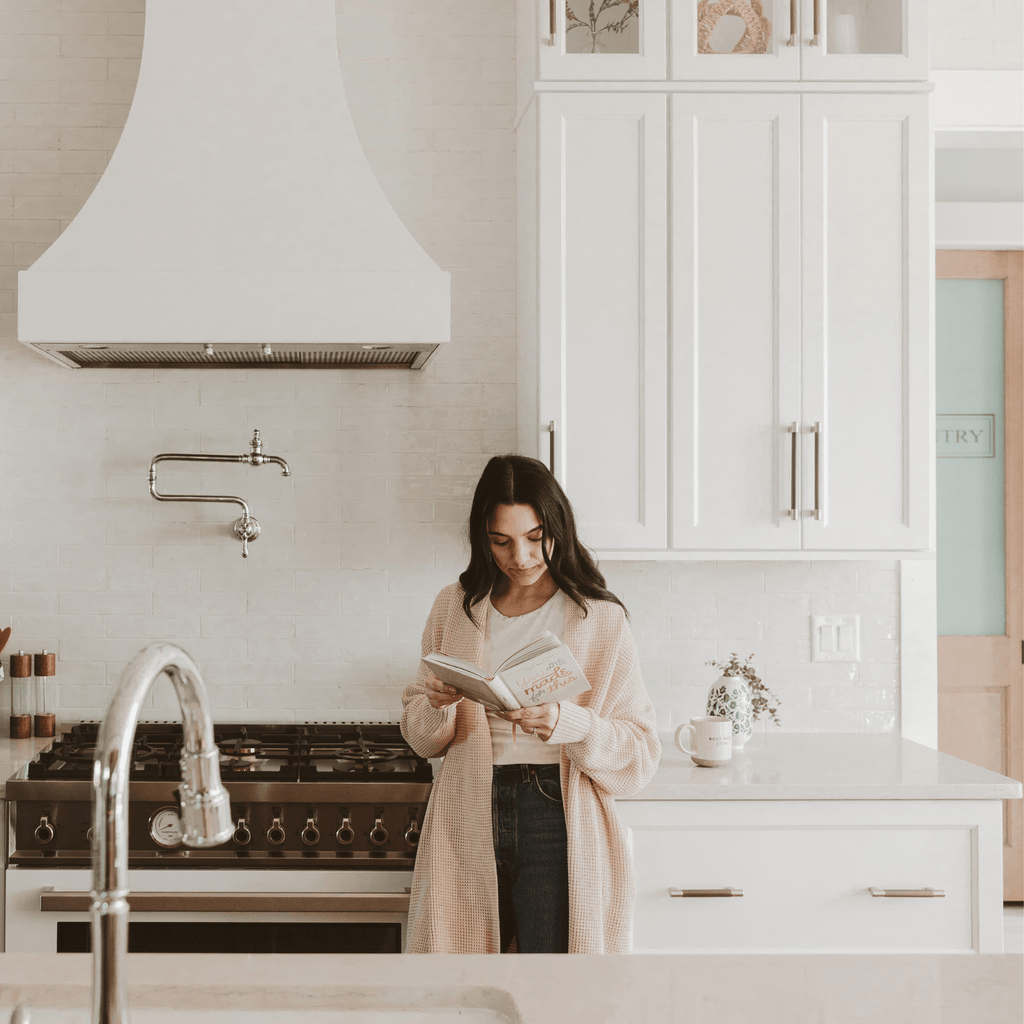 You Are Made For This: Devotions to Uplift and Encourage Busy Moms - The Peony Haus