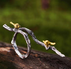 Nightingales on Branch Ring