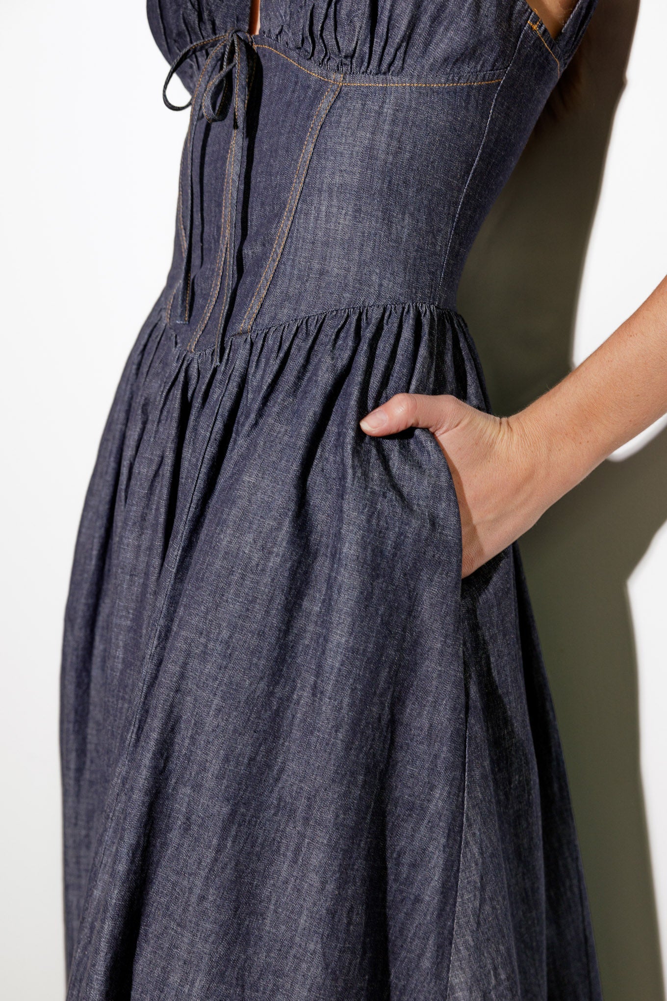 RUSTIC DREAM WOVEN MIDI DRESS - 90% Cotton