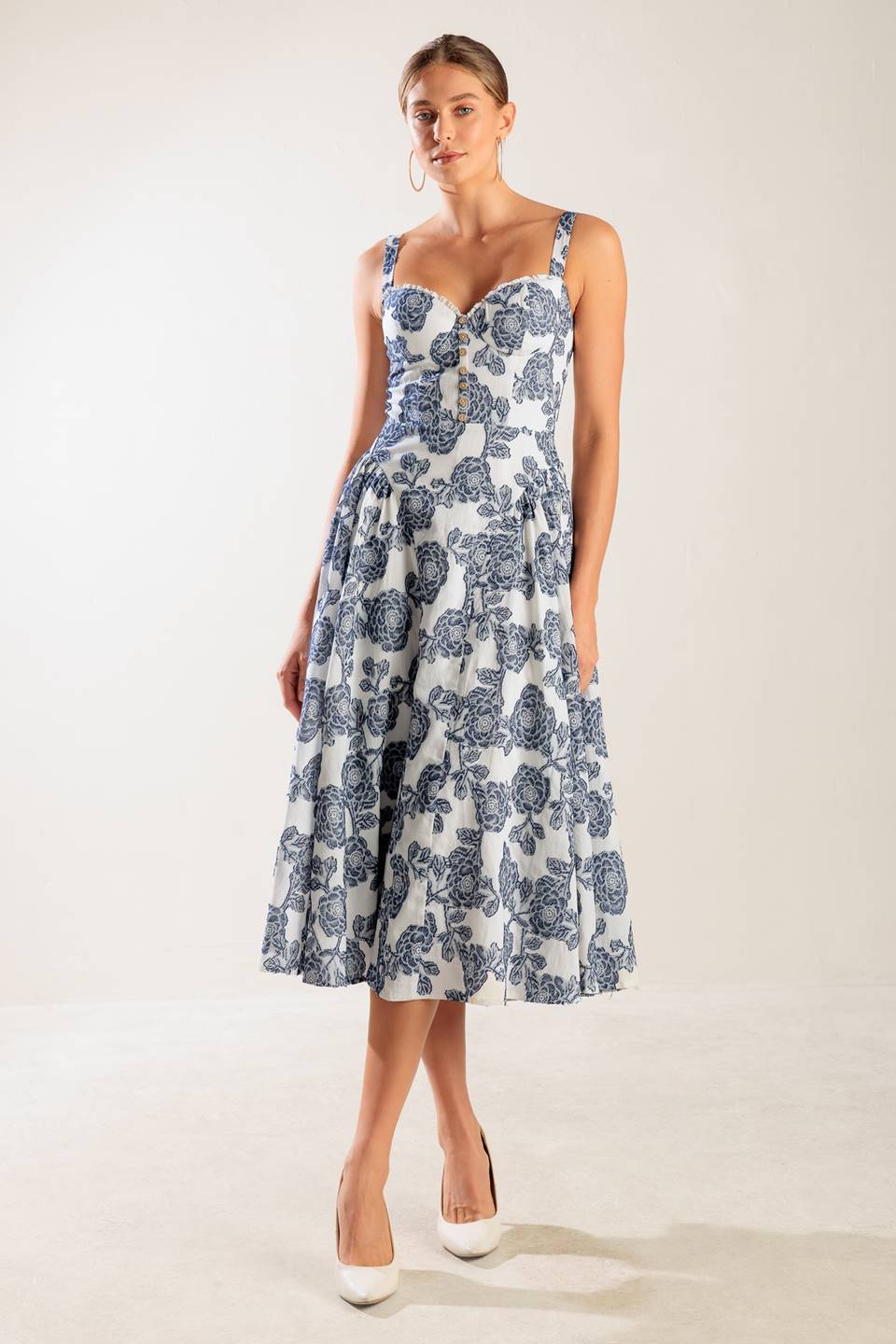 EXPLORING NEW INTERESTS WOVEN MIDI DRESS - 90% Cotton