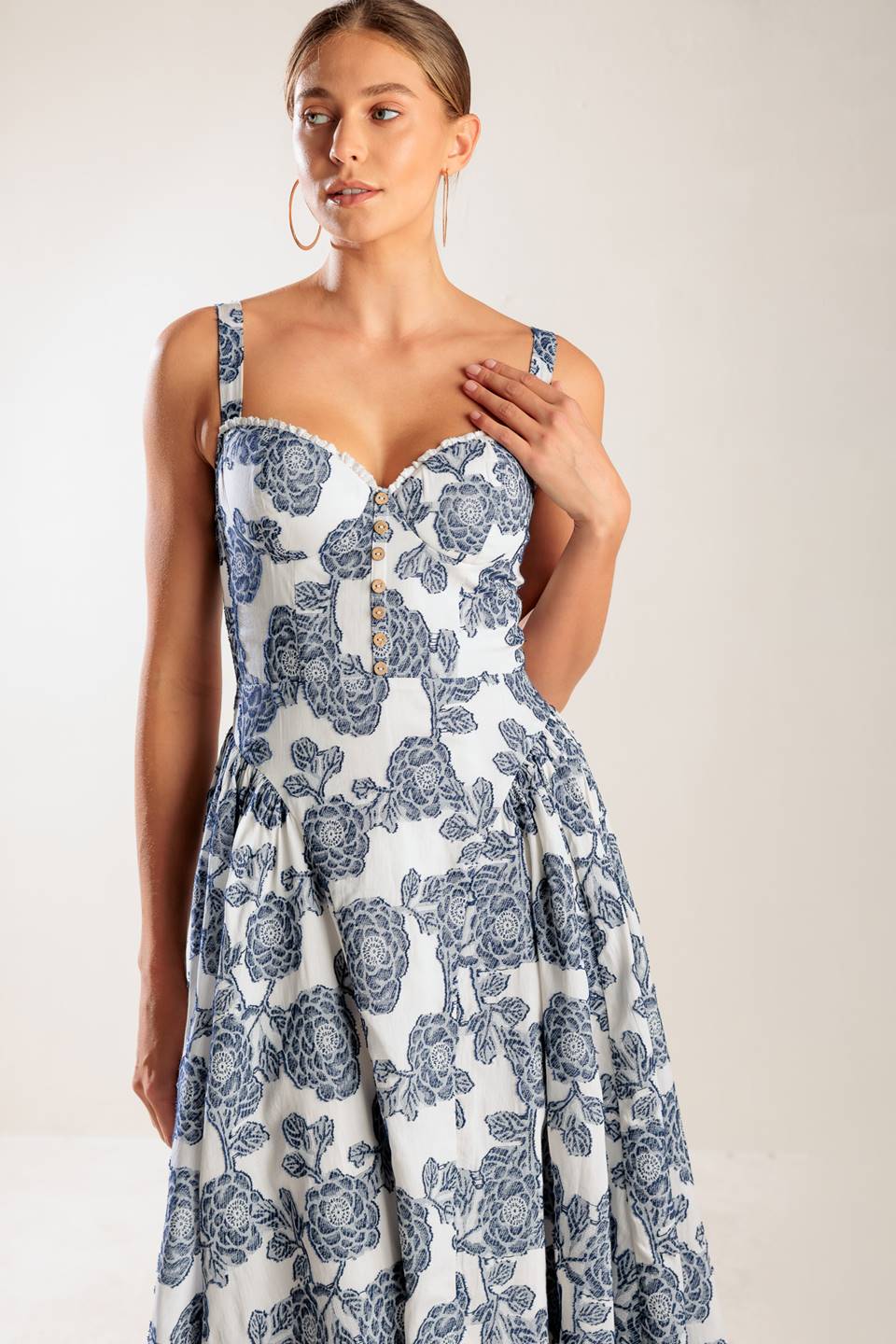 EXPLORING NEW INTERESTS WOVEN MIDI DRESS - 90% Cotton