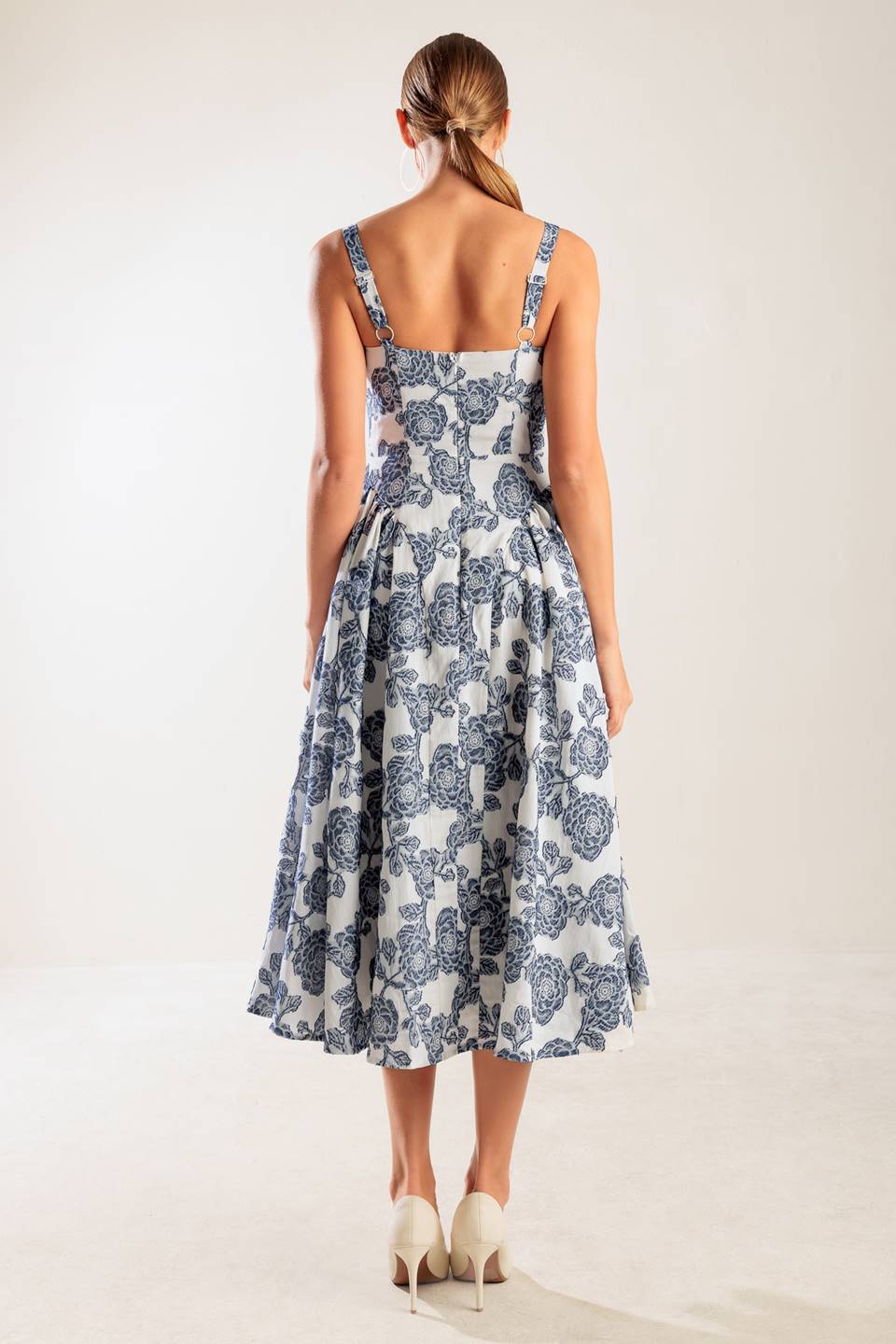 EXPLORING NEW INTERESTS WOVEN MIDI DRESS - 90% Cotton