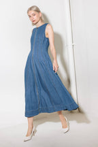 IRRESISTIBLY POISED DENIM MIDI DRESS - 90% Cotton