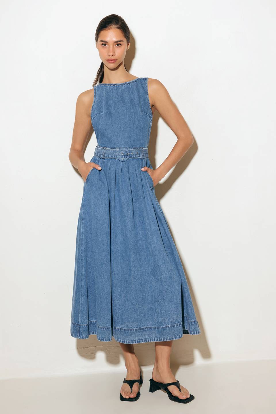 LAVENDER FIELDS DENIM MIDI DRESS - 90% Cotton