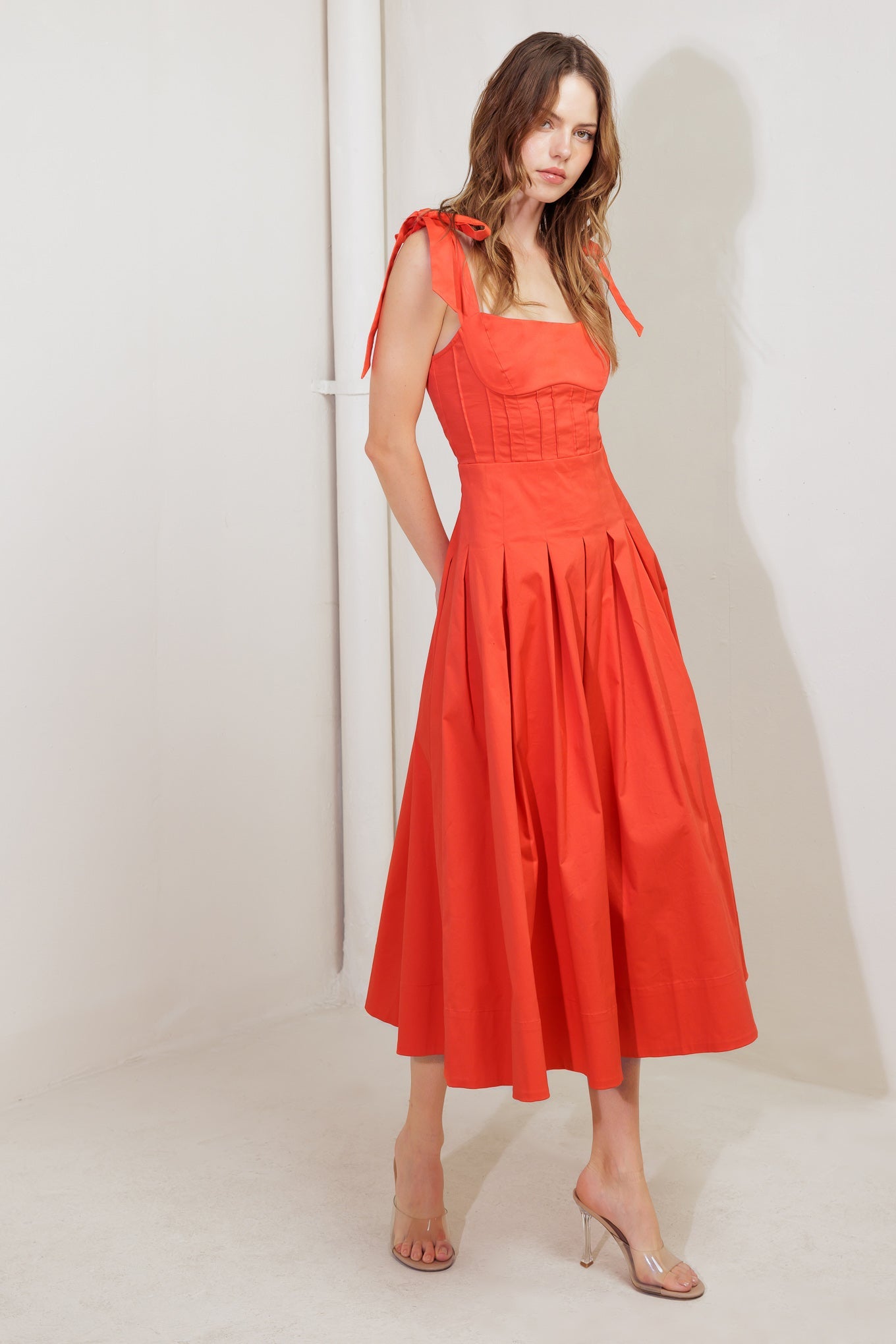 GENTLE SHADE WOVEN MIDI DRESS - 97% Cotton