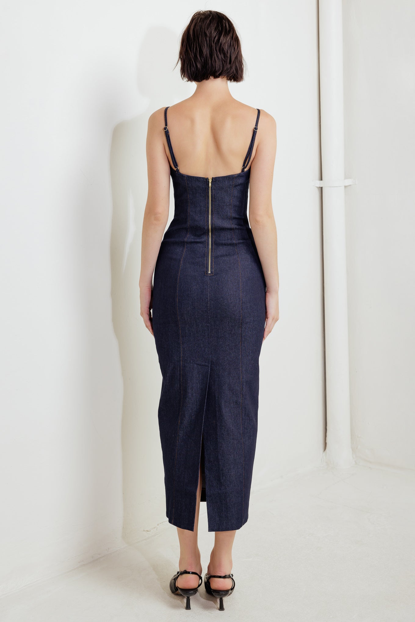 QUIET CURVE DARK DENIM MIDI DRESS - 90% Cotton