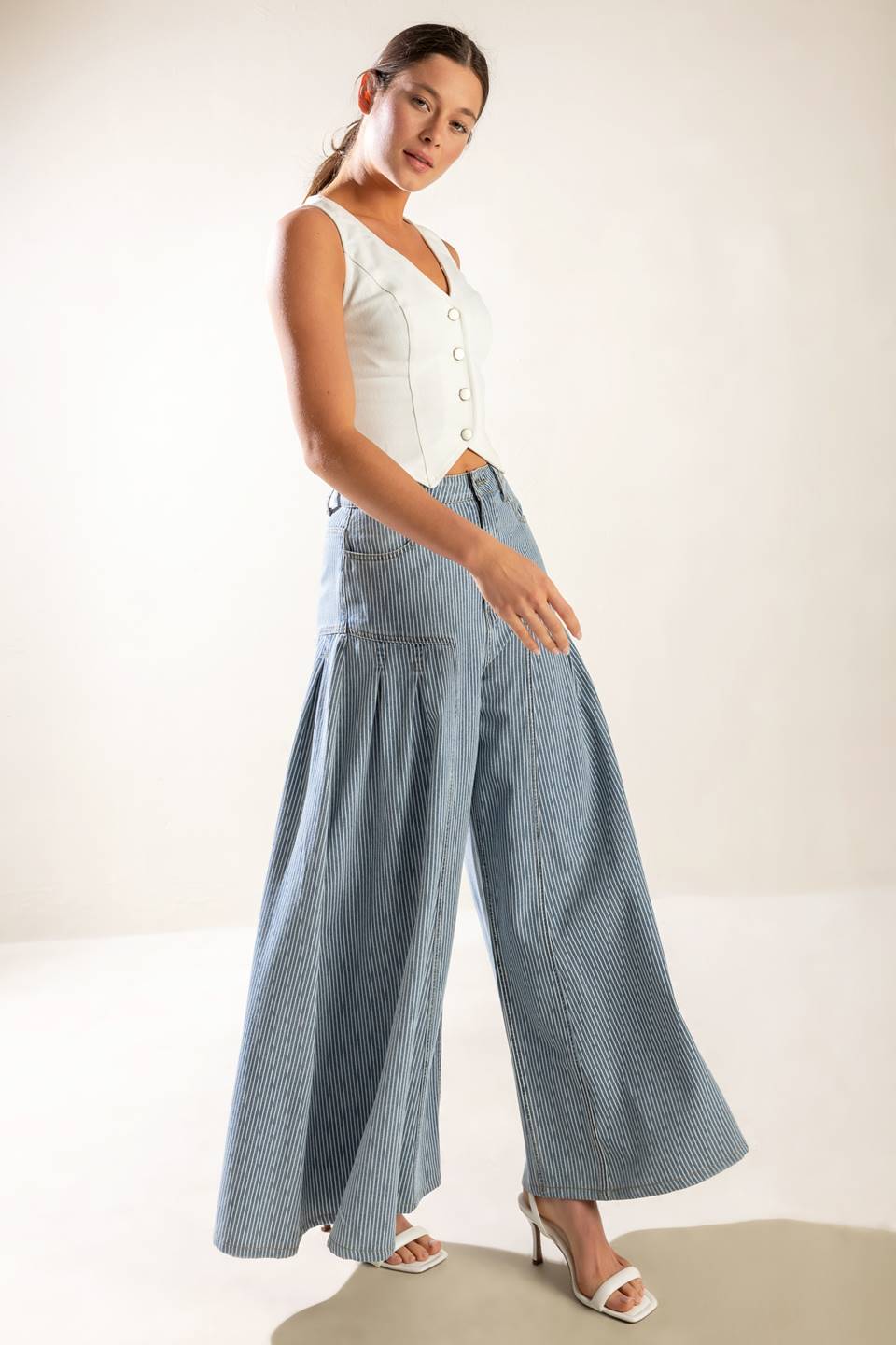 THE LILY'S SECRET DENIM VEST - 97% Cotton