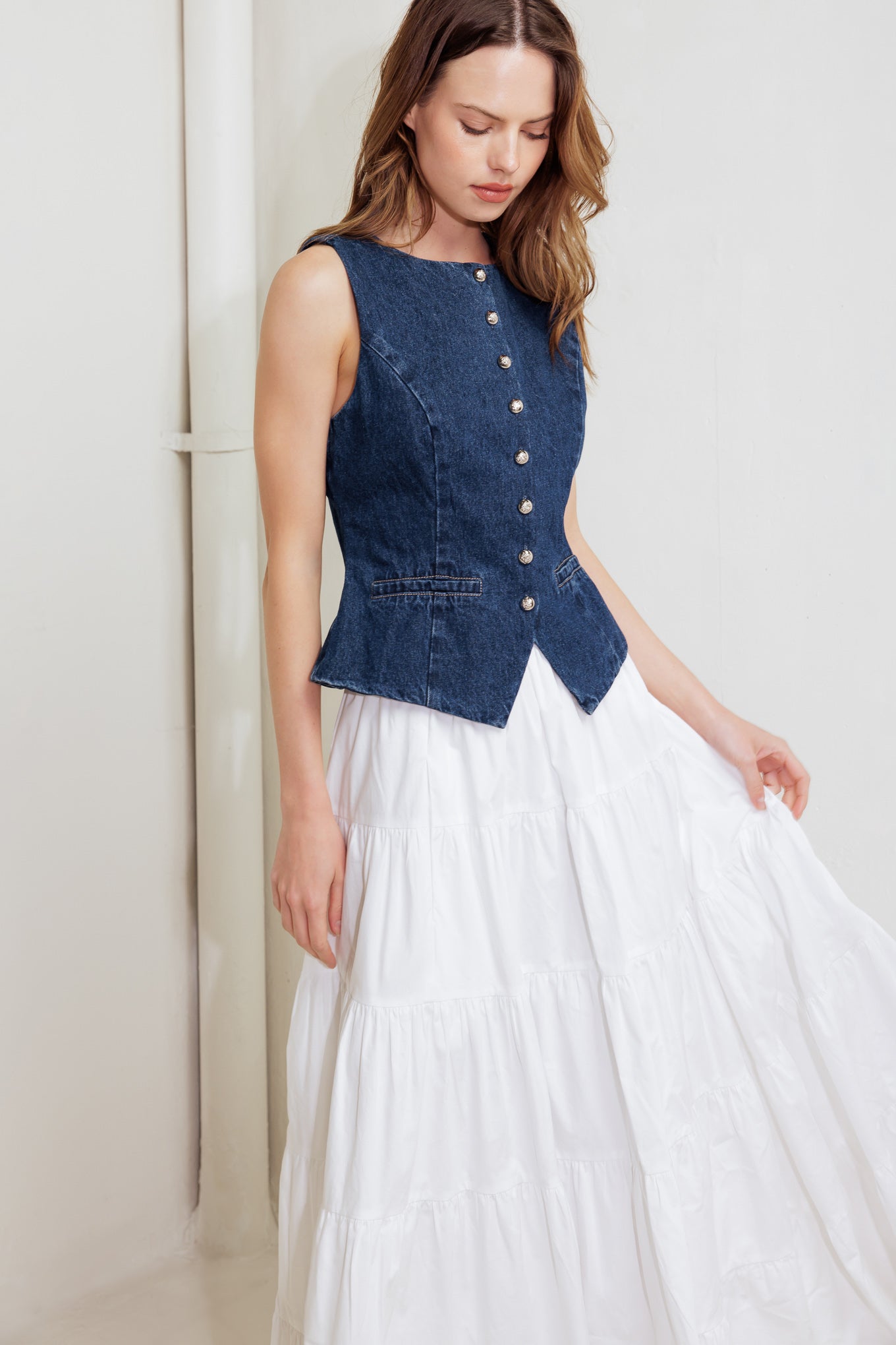 COFFEE PETAL DENIM VEST - 97% Cotton