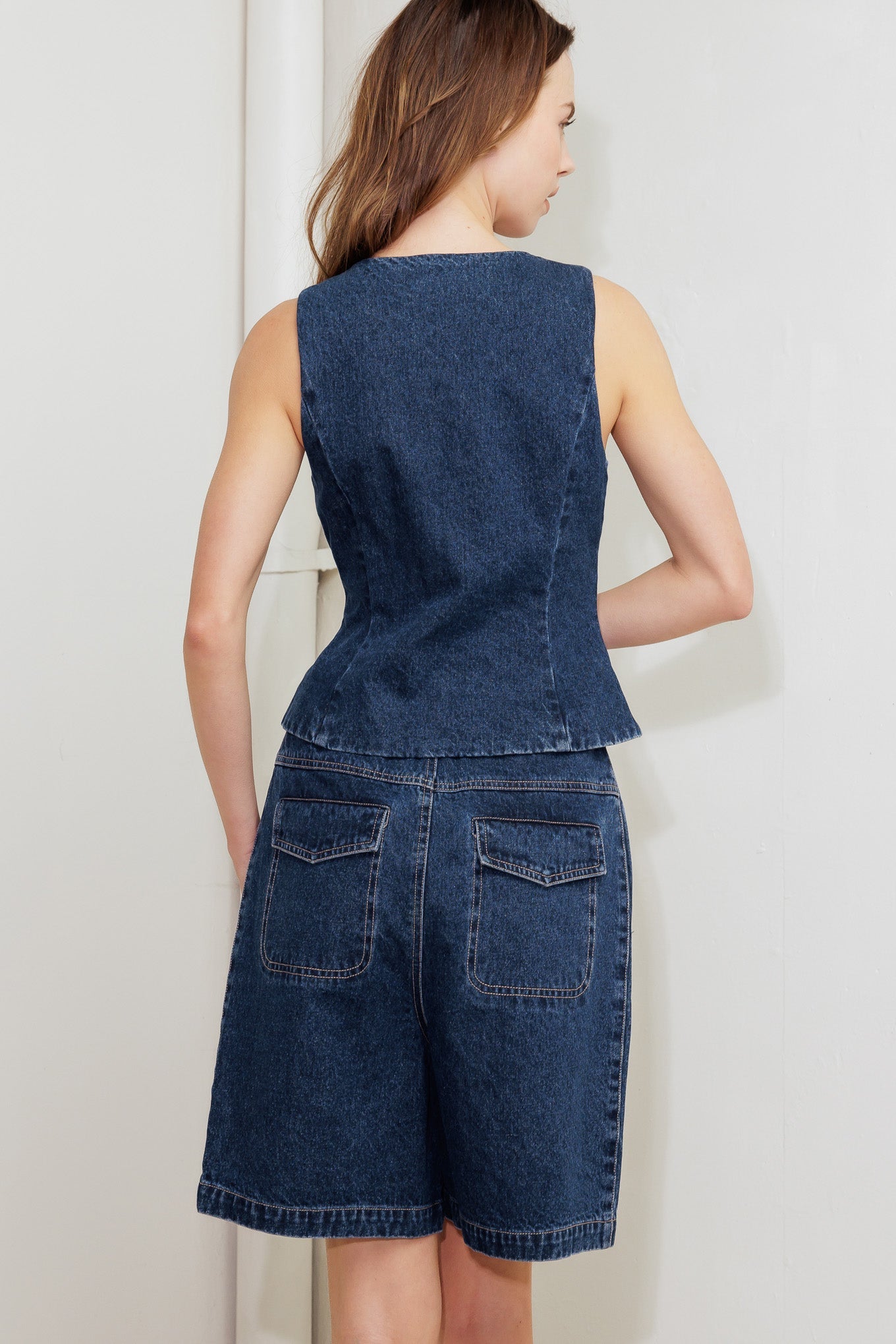 COFFEE PETAL DENIM VEST - 97% Cotton