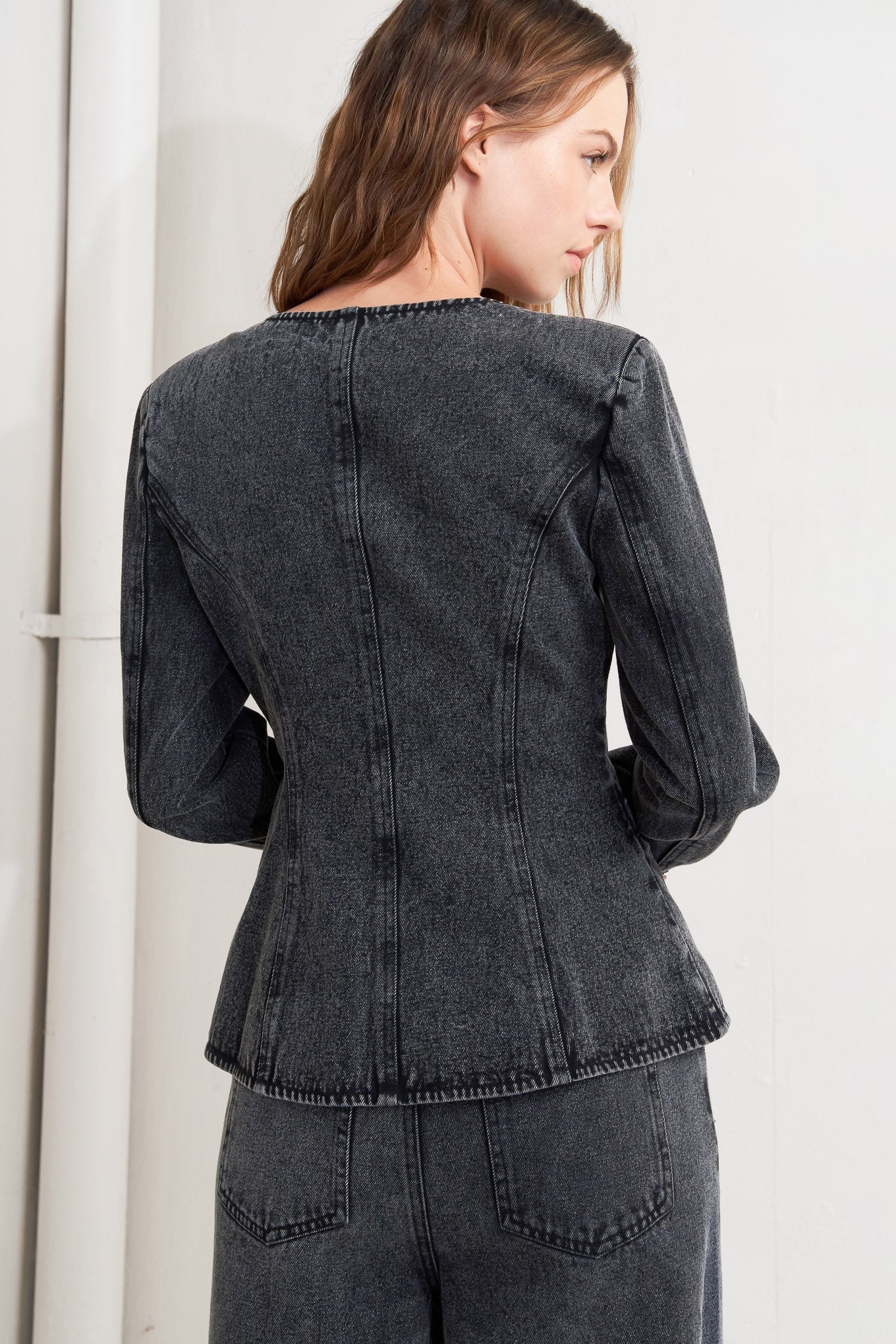 GRAPHITE MUSE DENIM JACKET - 90% Cotton