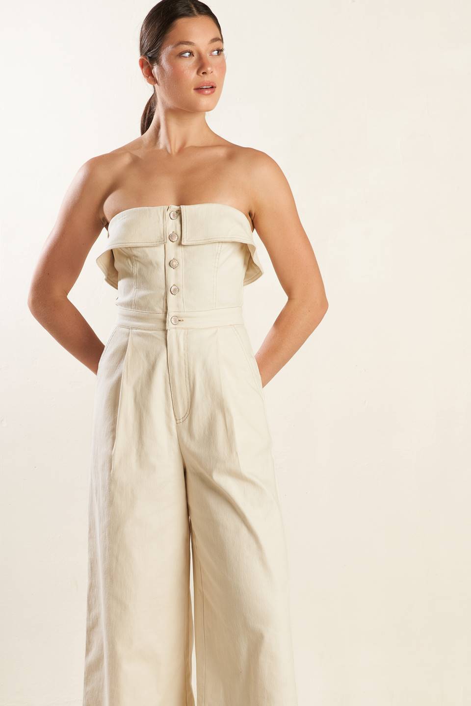 WEEKEND GETAWAY WOVEN JUMPSUIT - 97% Cotton