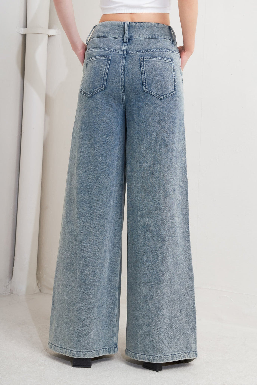 TAILORED FRAME FRENCH TERRY PANTS