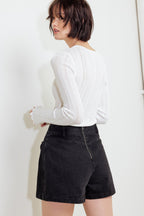 TAILORED FLOW BLACK WOVEN SKORT - 91% Cotton