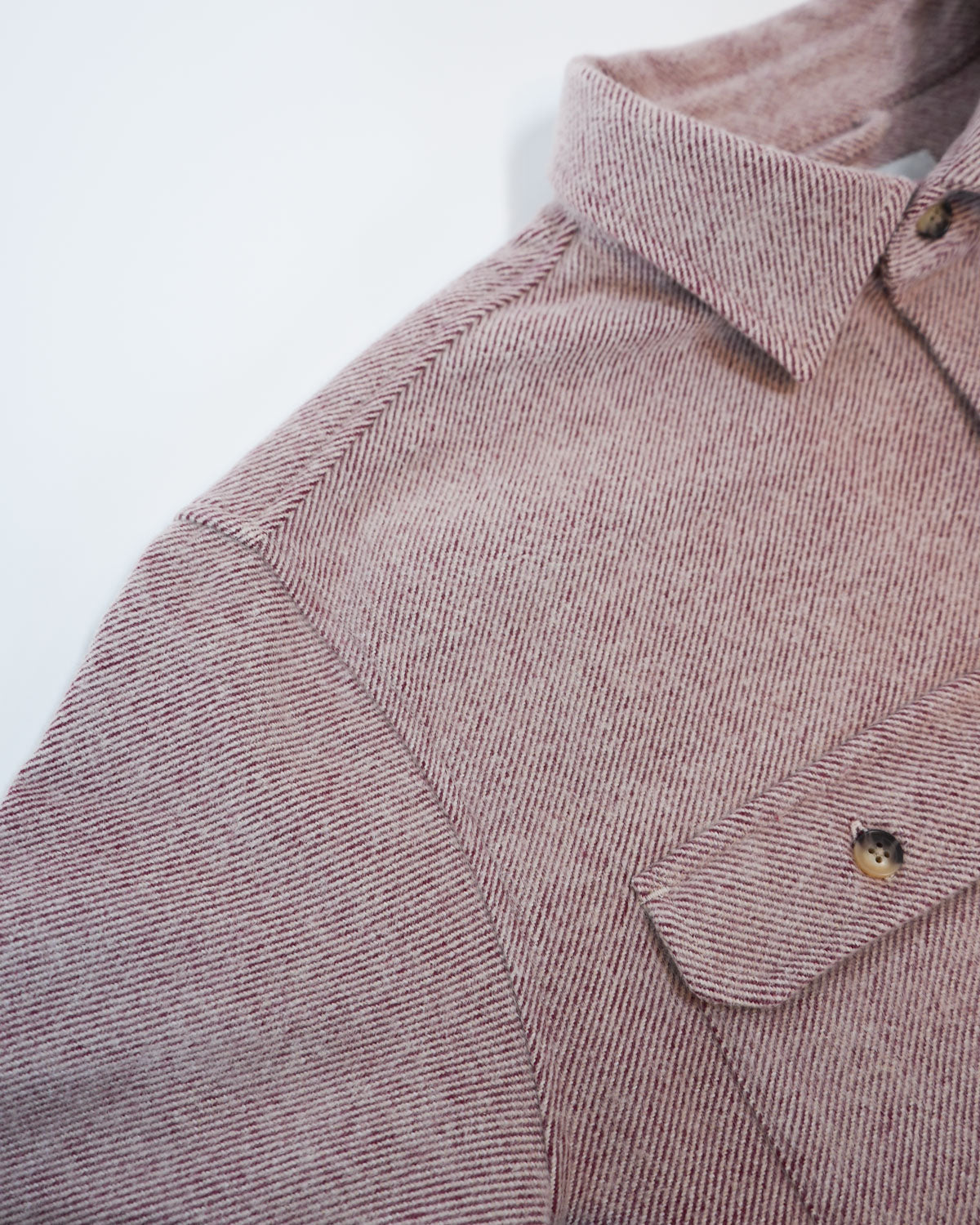 Grand Flannel, Maroon