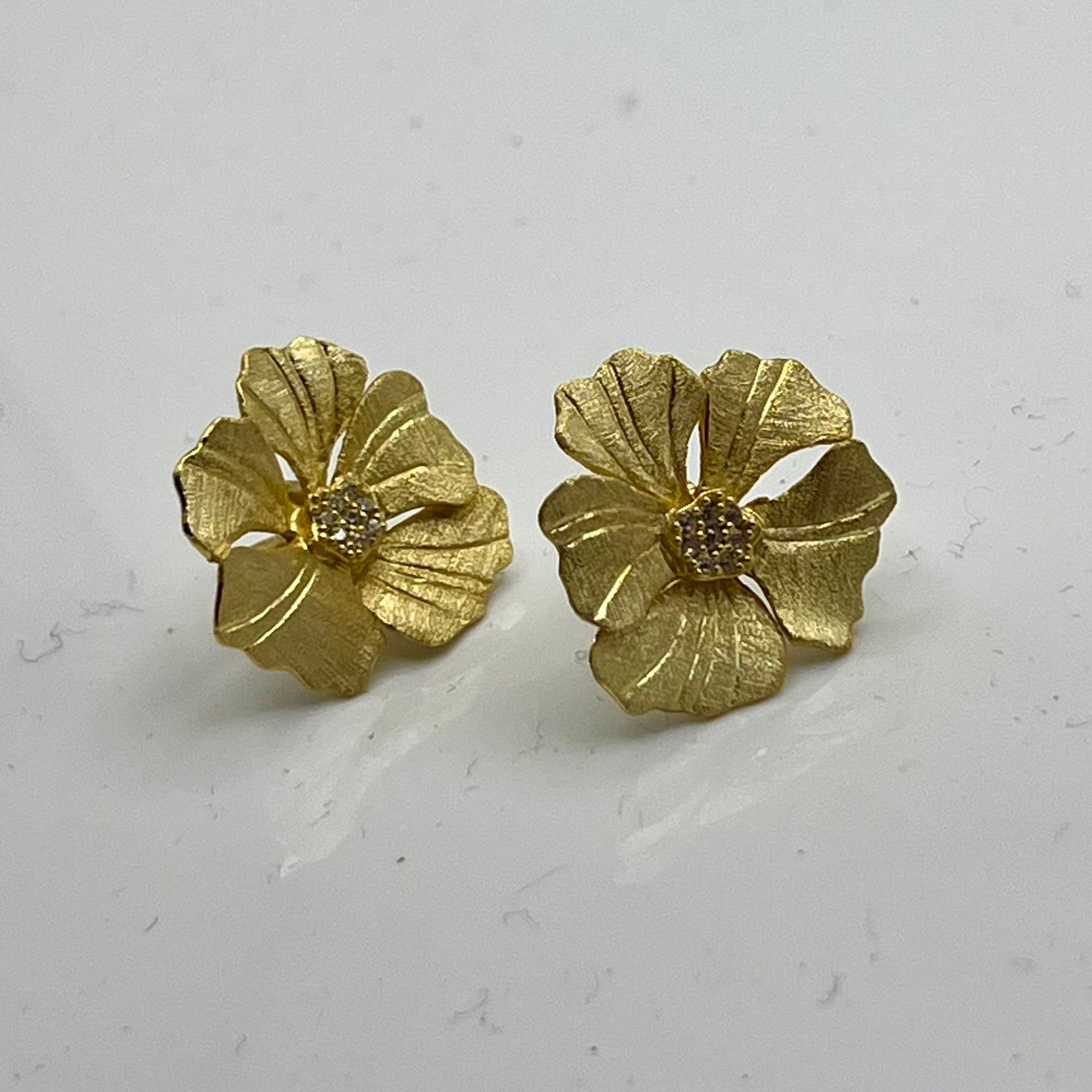 Peony Stud