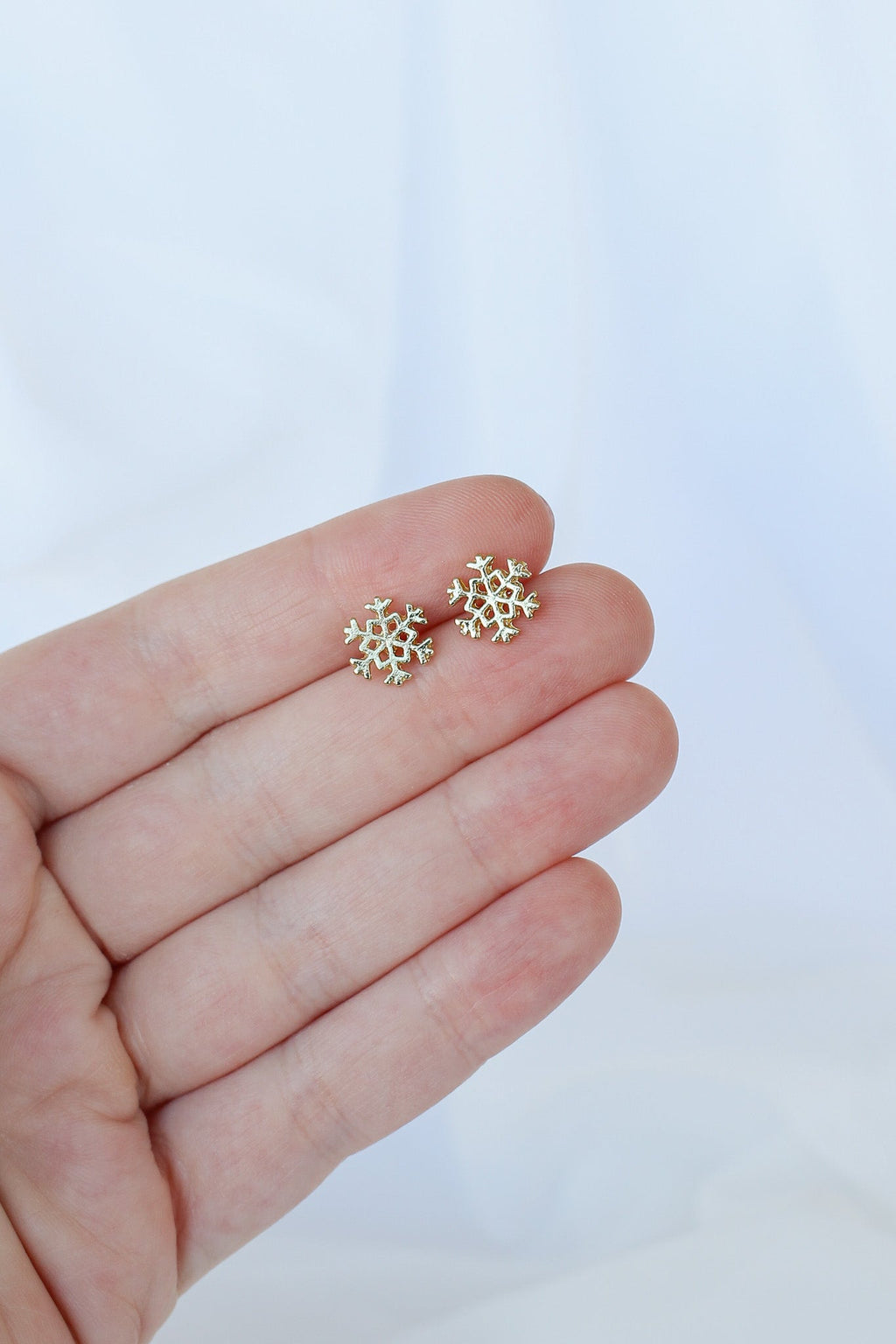 Snowflake Stud