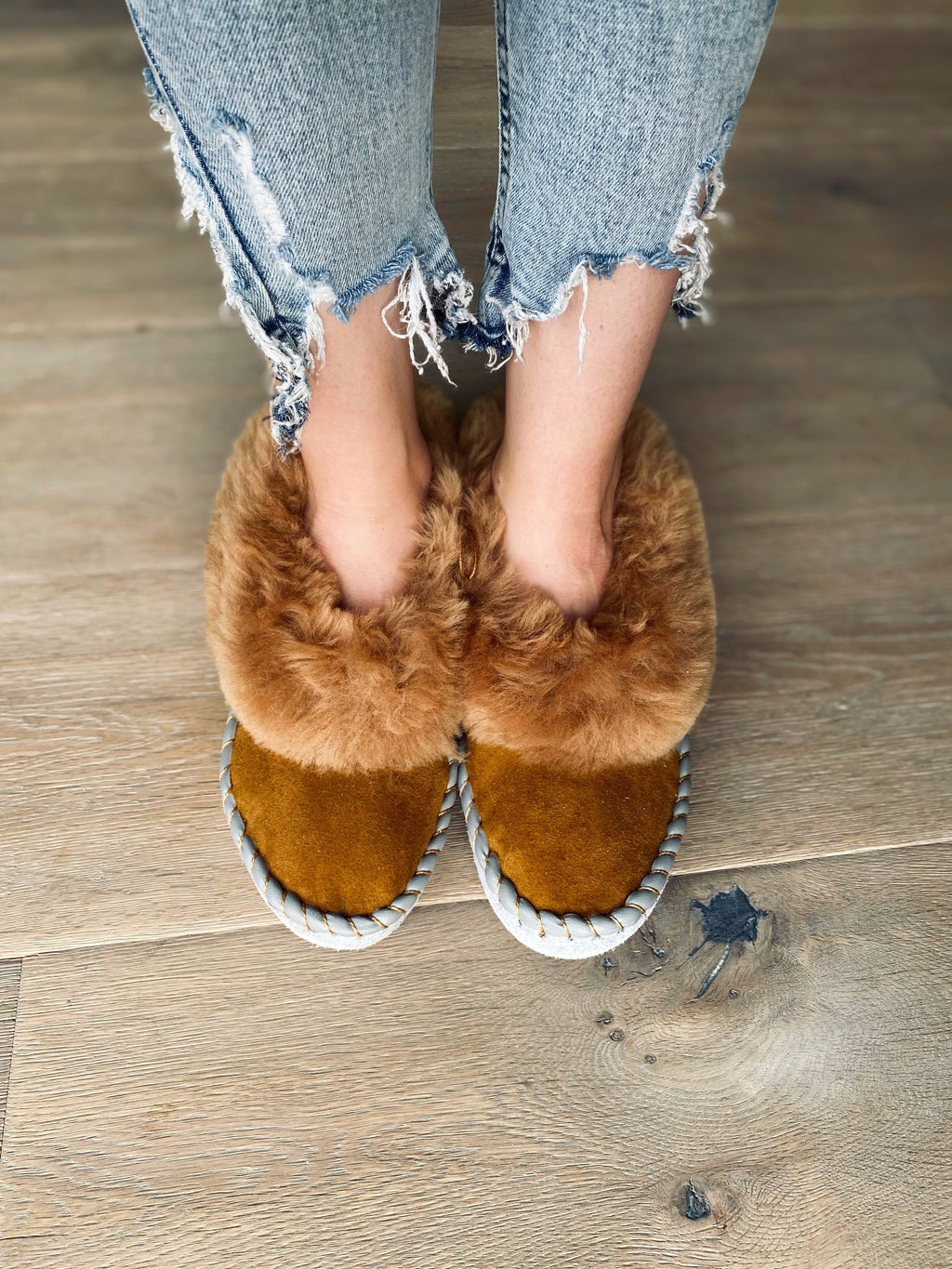 Brown Range Sheepskin Slippers Lucky Dip