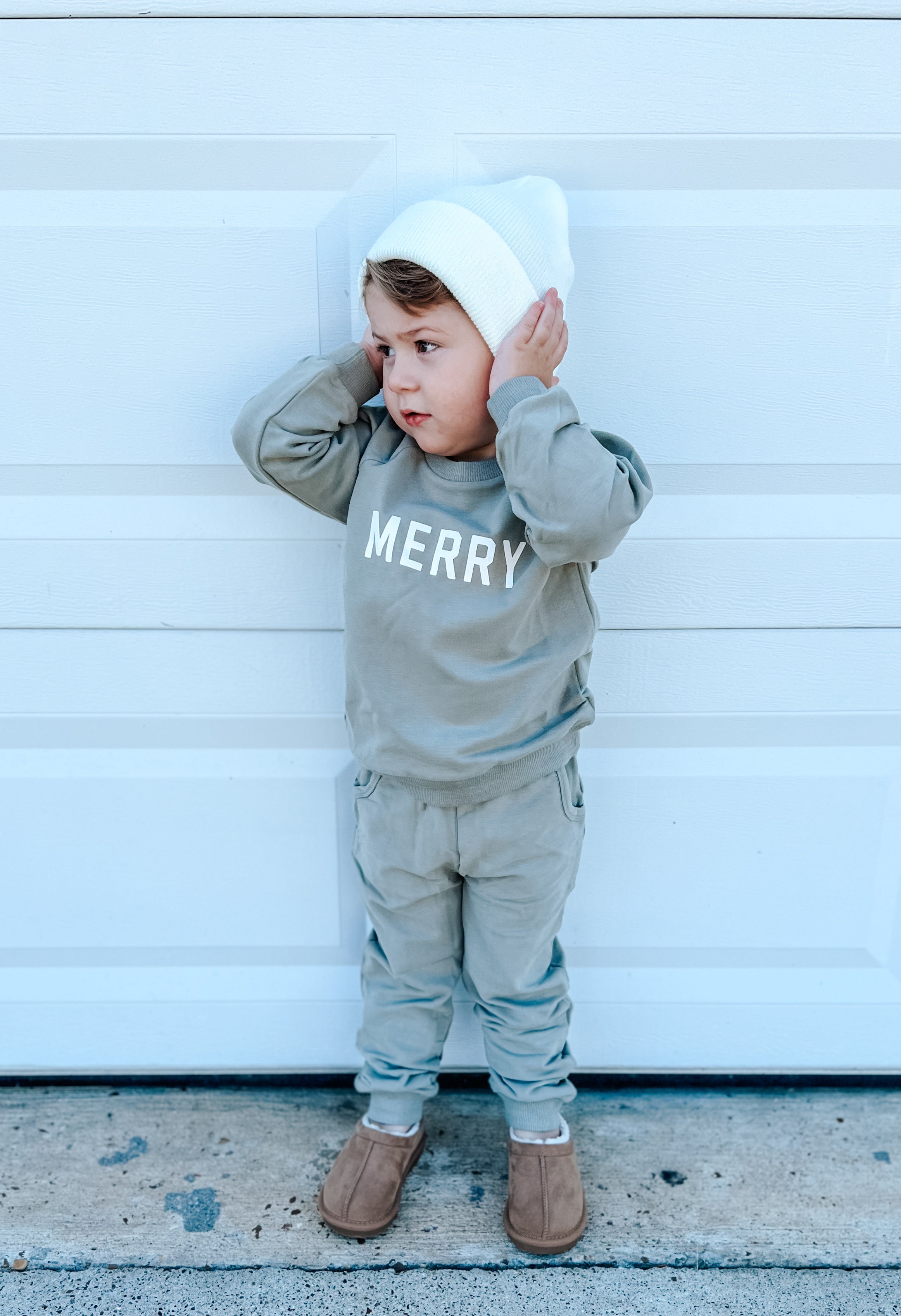 Merry Graphic Organic Cotton 2pc Jogger Set - 95% Cotton