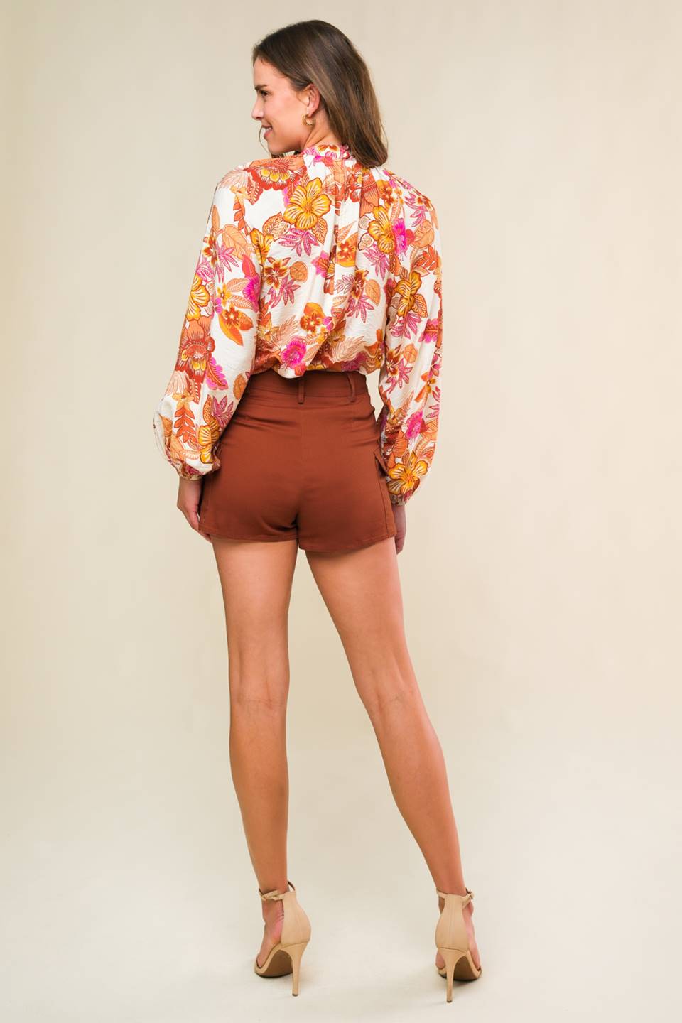 THE WAY OUT TWILL SKORT - 97% Cotton