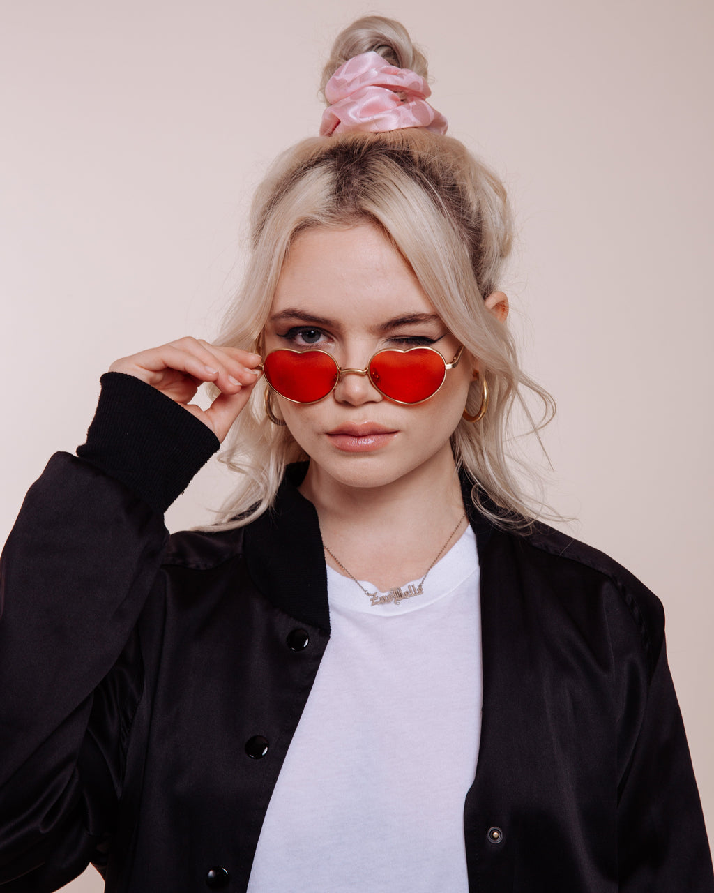 Queen of Hearts: Pink - Scrunchie