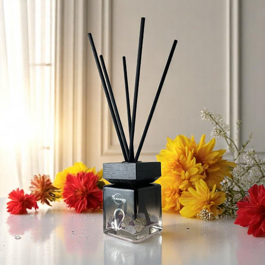 Leo Zodiac Crystal-Enhanced Reed Oil Diffuser, Sunshower Mist Scent, 100ml