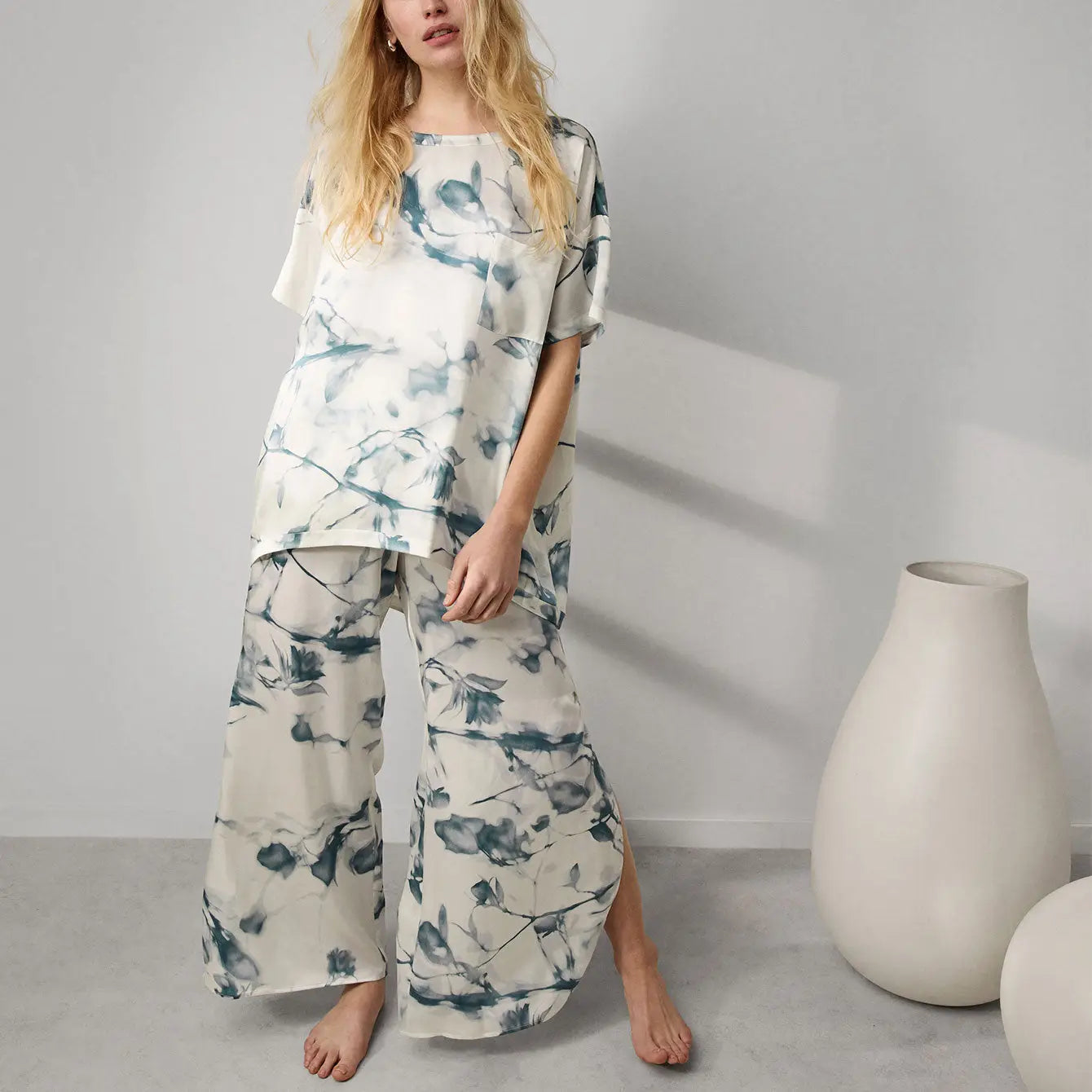 Lunya X Grace Dines Washable Silk Tee Pant Set