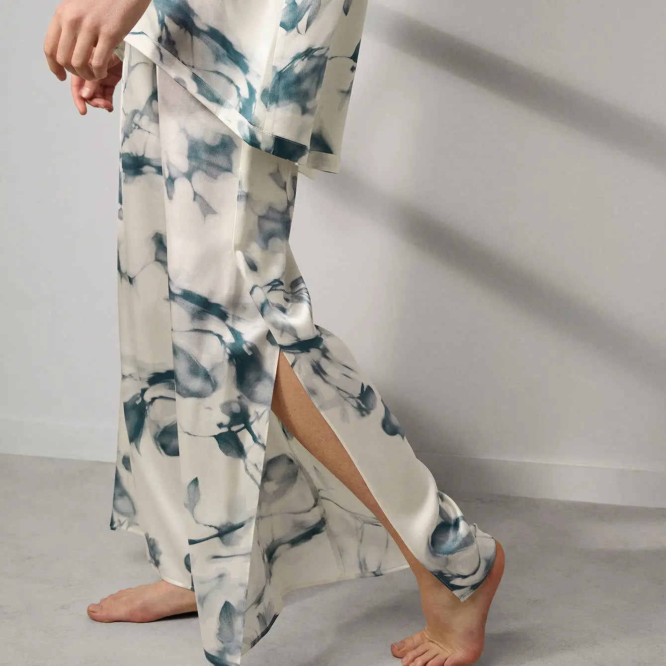Lunya X Grace Dines Washable Silk Tee Pant Set