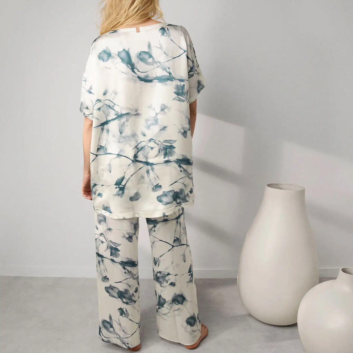 Lunya X Grace Dines Washable Silk Tee Pant Set