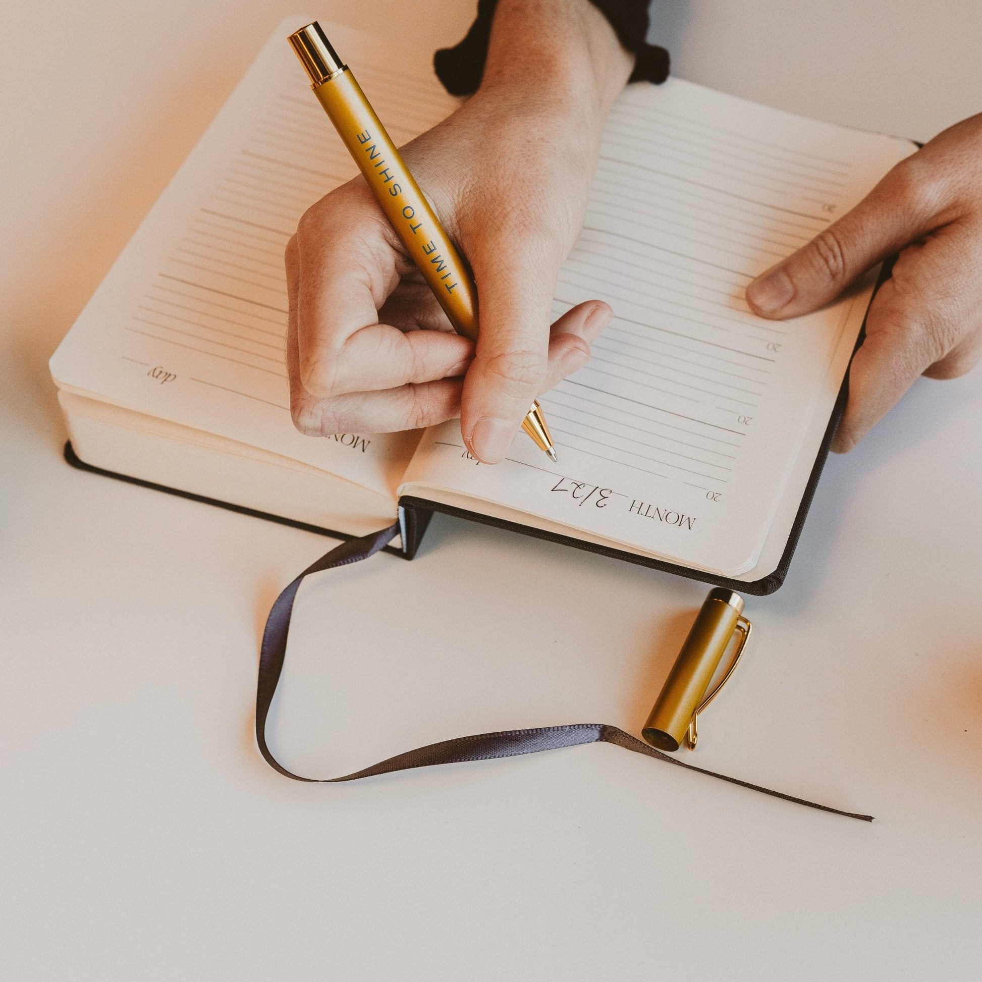 One Line A Day Fabric Journal - The Peony Haus