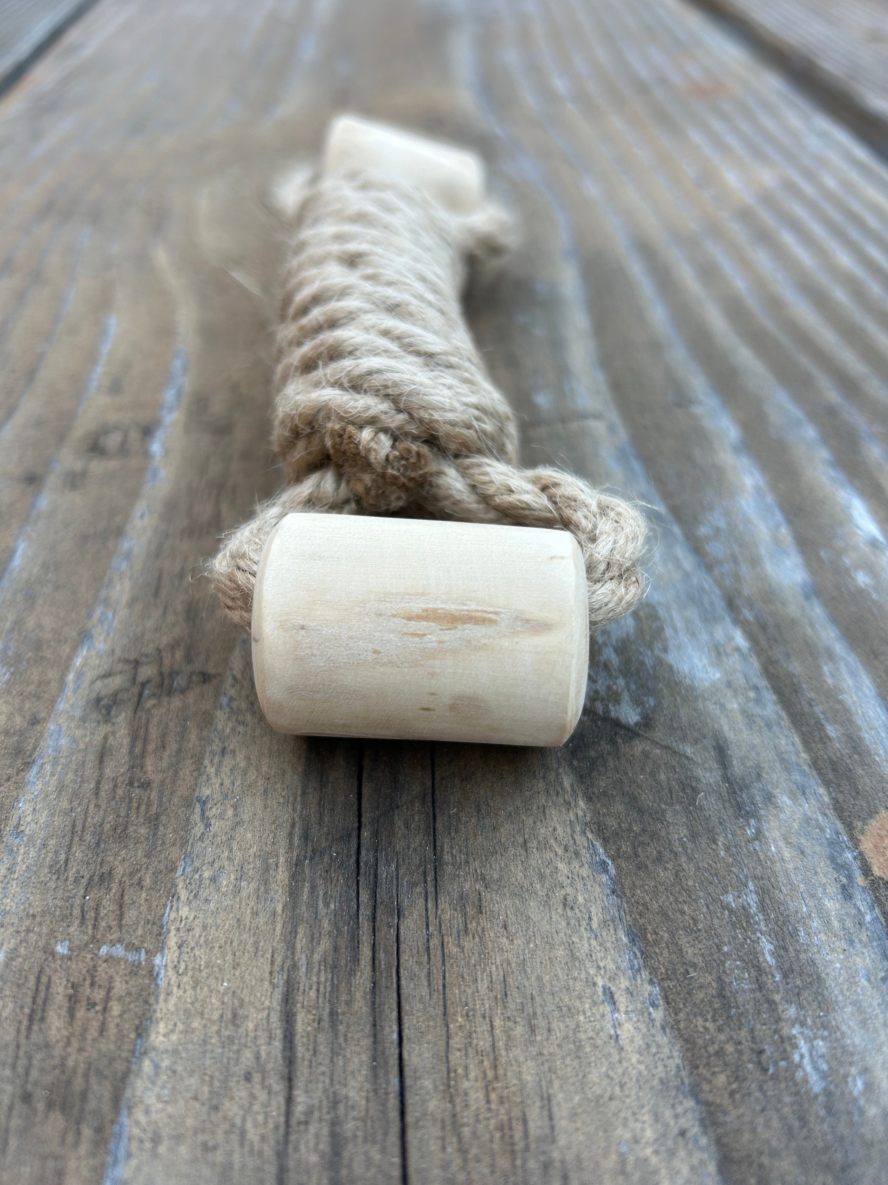 hemp rope + coffee wood toy - The Peony Haus