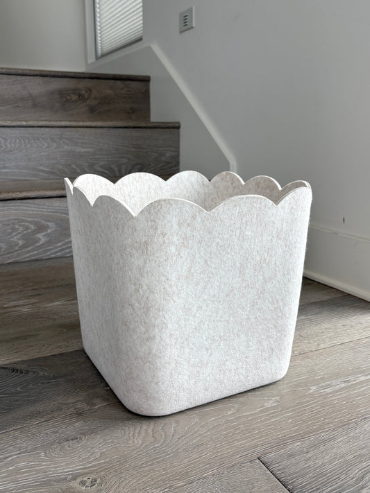 The Scalloped Bin - Original